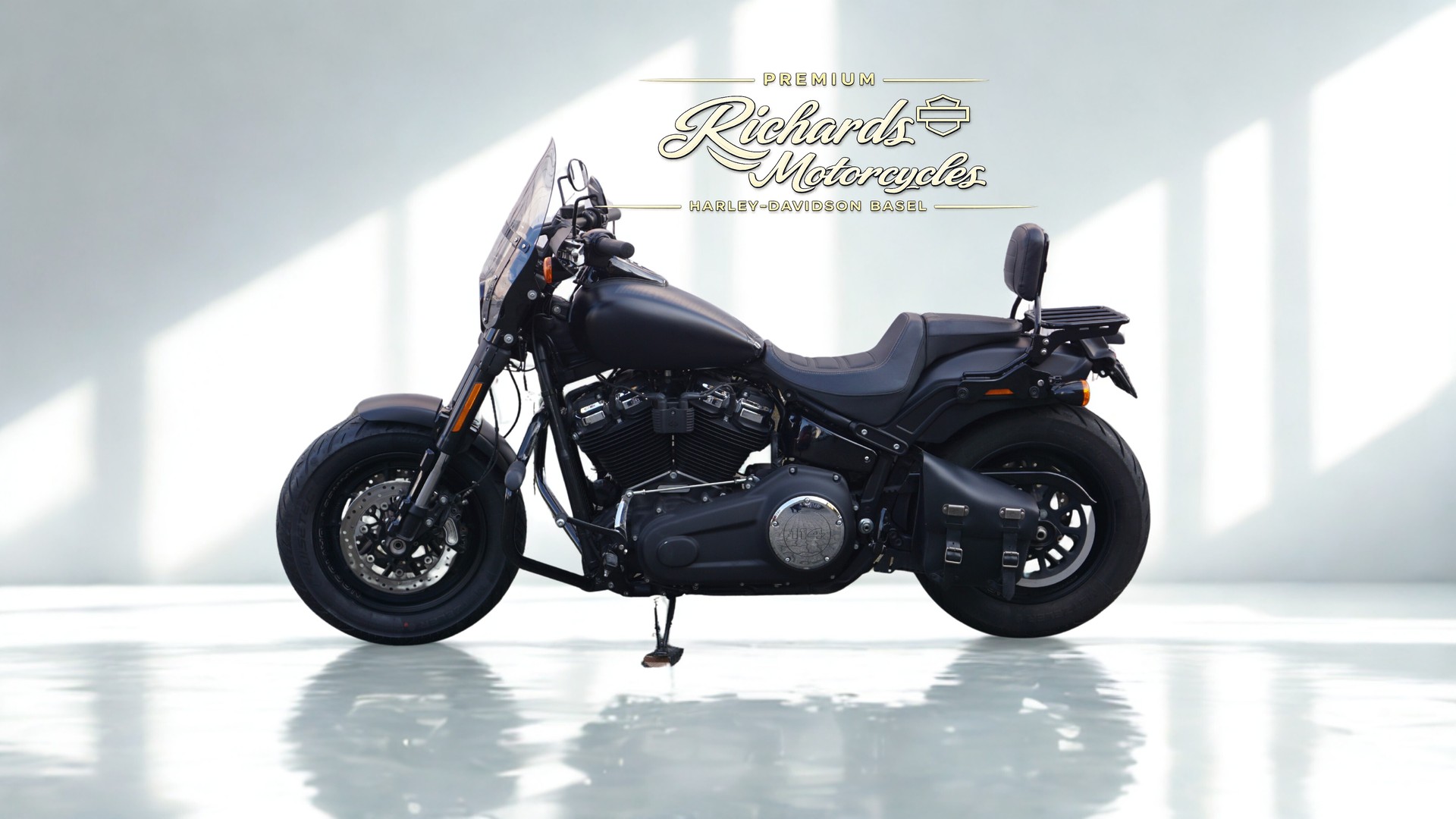 HARLEY-DAVIDSON FXFBS Fat Bob 114 ABS-showroom-element-3