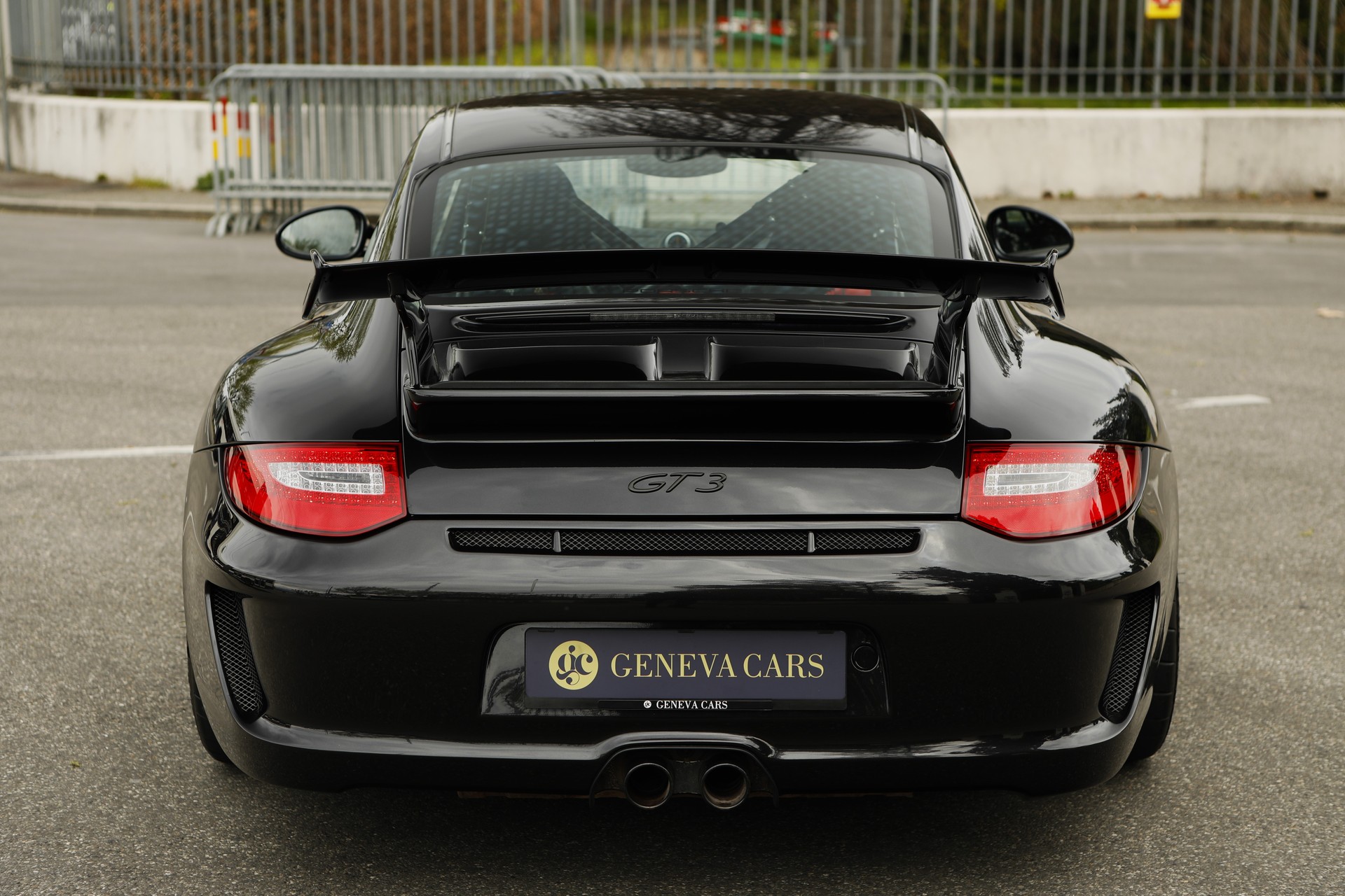 PORSCHE 911 GT3 3.8 - 997.2-image-4