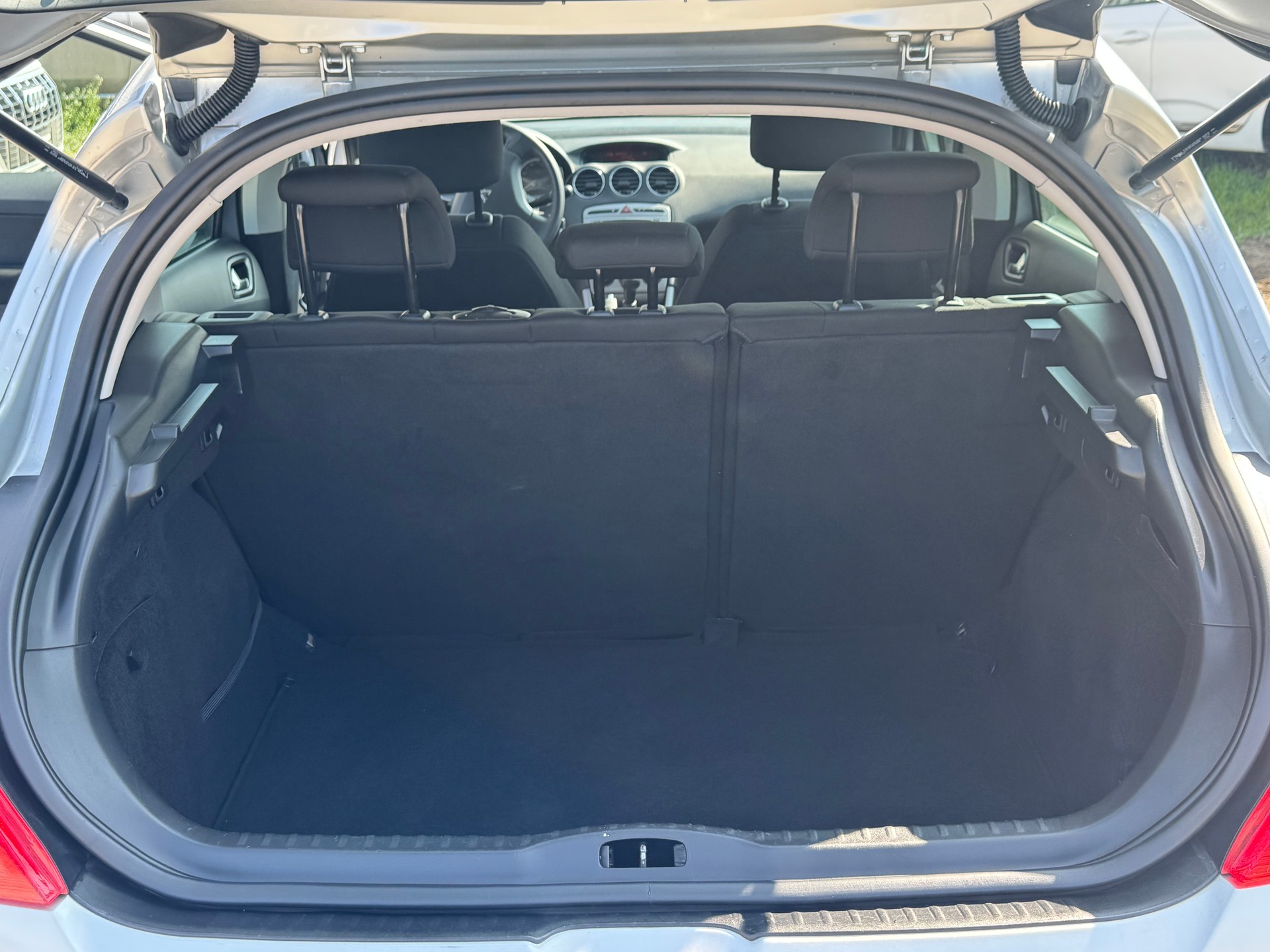 PEUGEOT 308 1.4 16V VTI Access-image-12