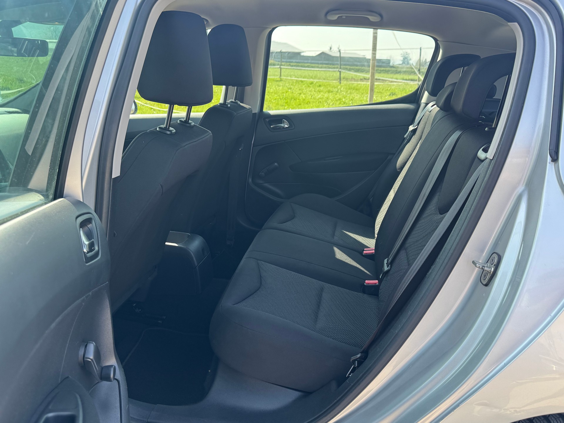 PEUGEOT 308 1.4 16V VTI Access-image-8