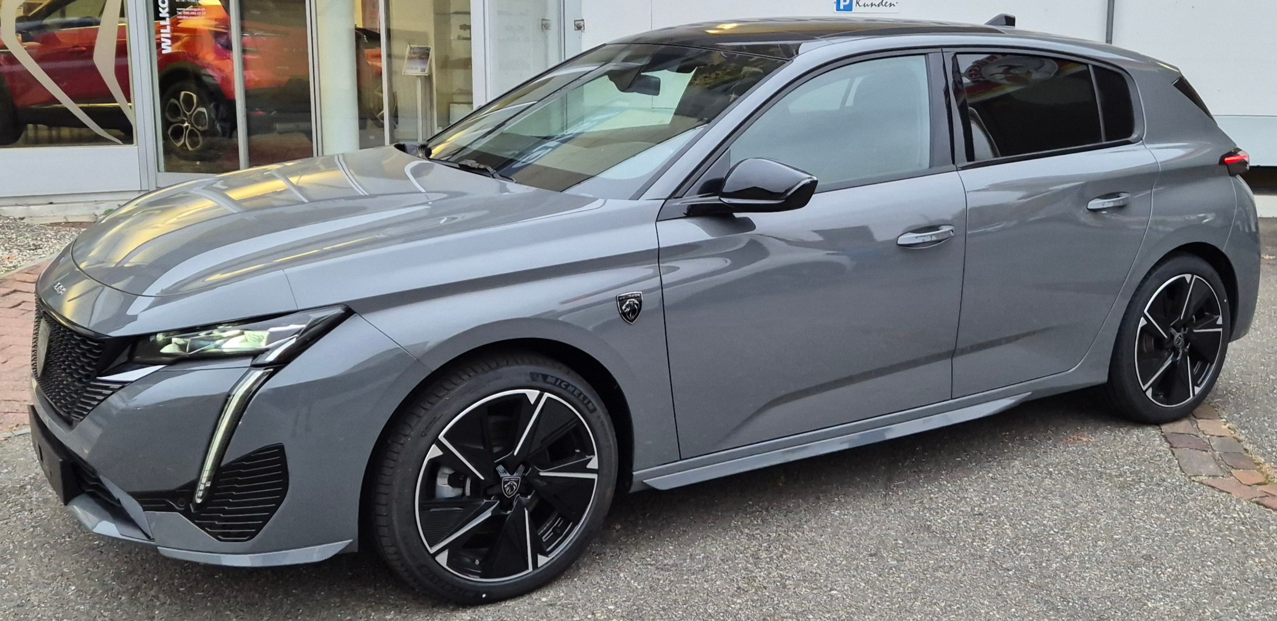 PEUGEOT 308 PHEV GT Helvetia (411) — slika 1