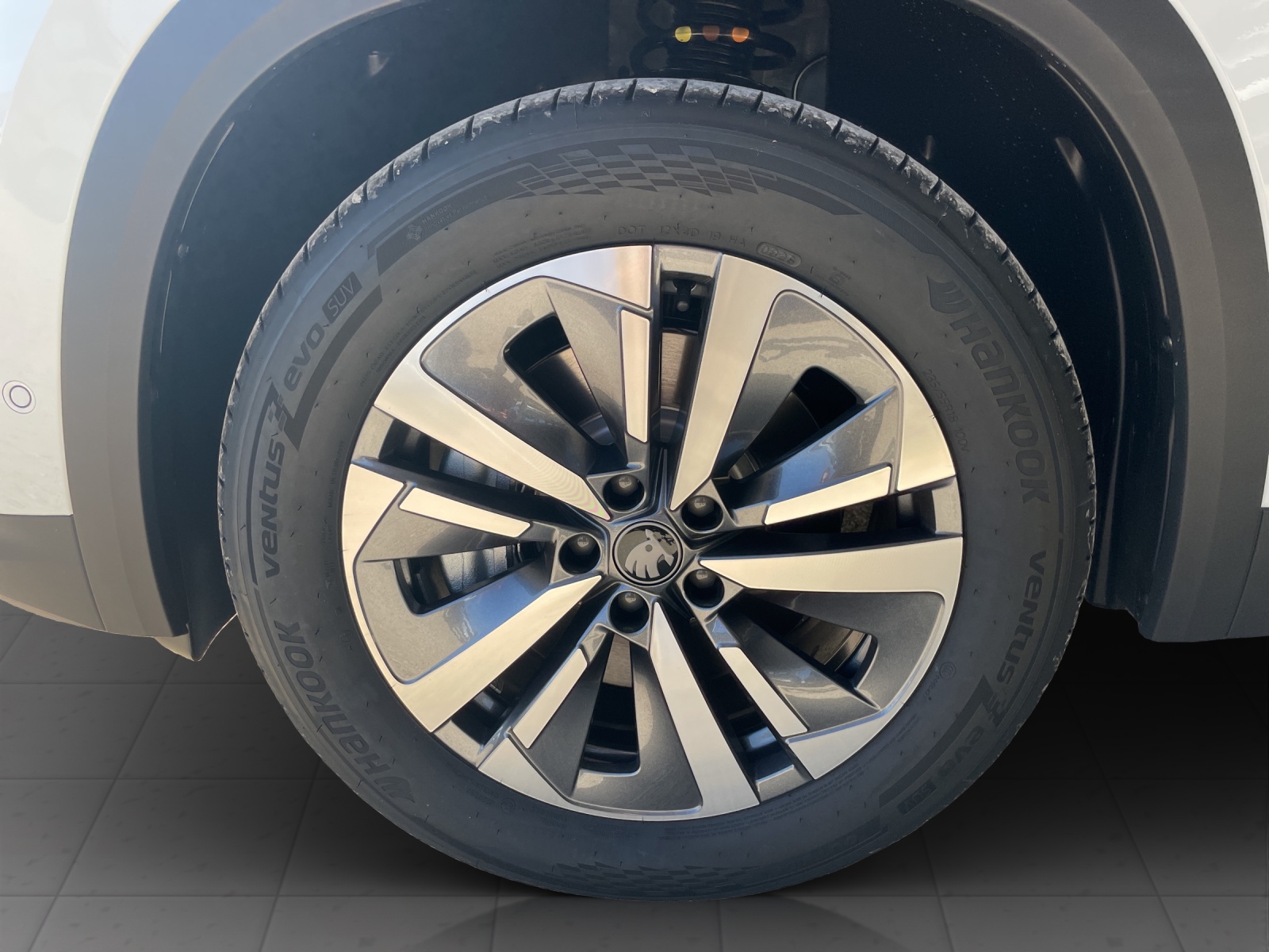 SKODA Kodiaq 1.5 TSI PHEV Dynamic-image-18