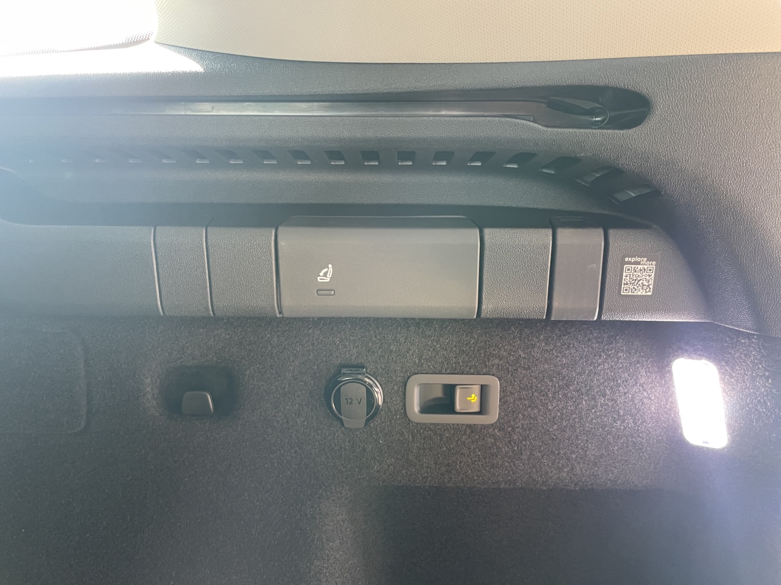 SKODA Kodiaq 1.5 TSI PHEV Dynamic-image-15