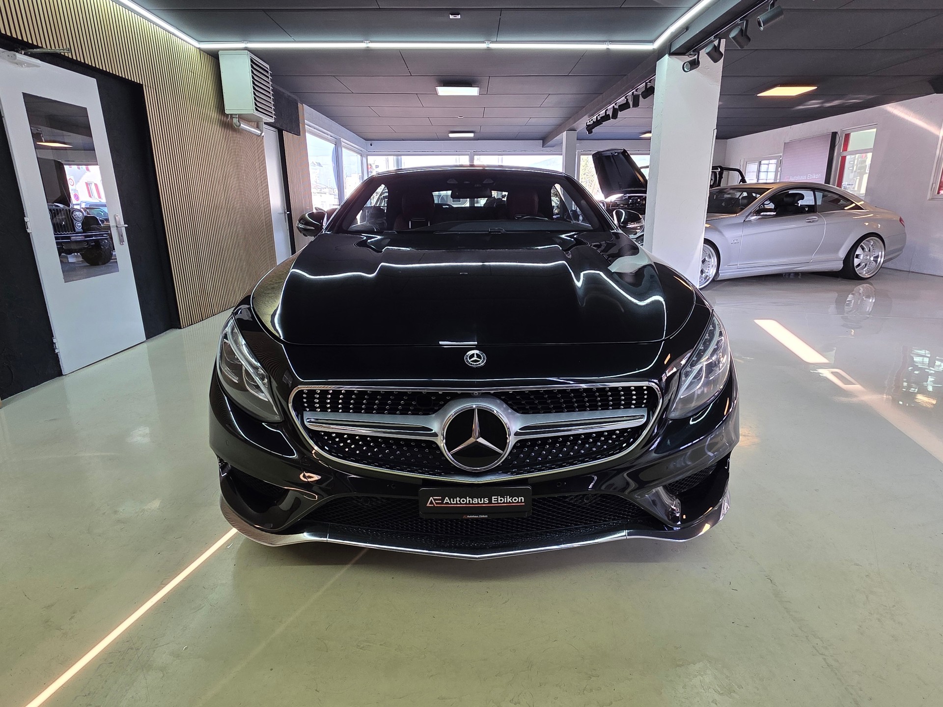MERCEDES-BENZ S 500 Cabriolet 9G-Tronic Designo-showroom-element-1