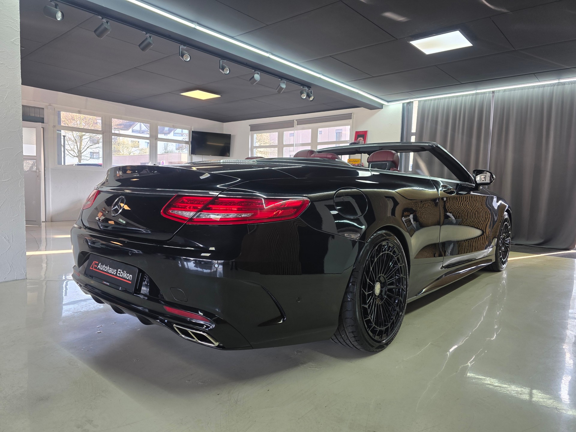 MERCEDES-BENZ S 500 Cabriolet 9G-Tronic Designo-image-11