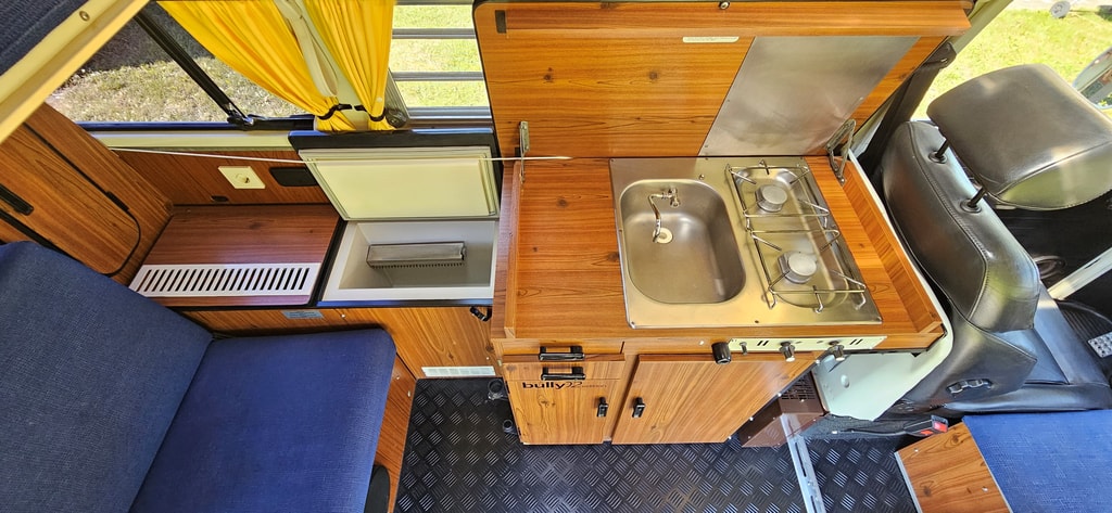VW T2b Westfalia-image-5