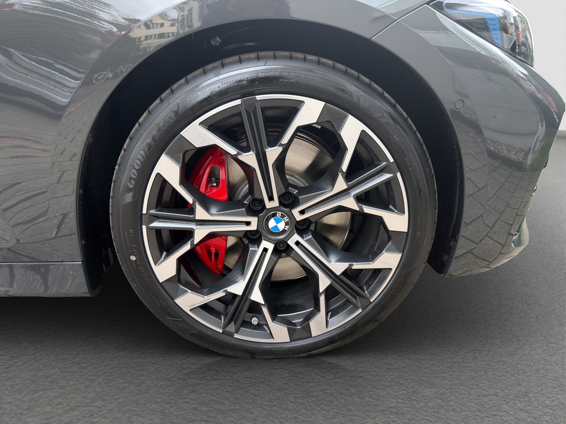 BMW 430i xDrive Cabriolet M Sport Pro Steptronic-image-14