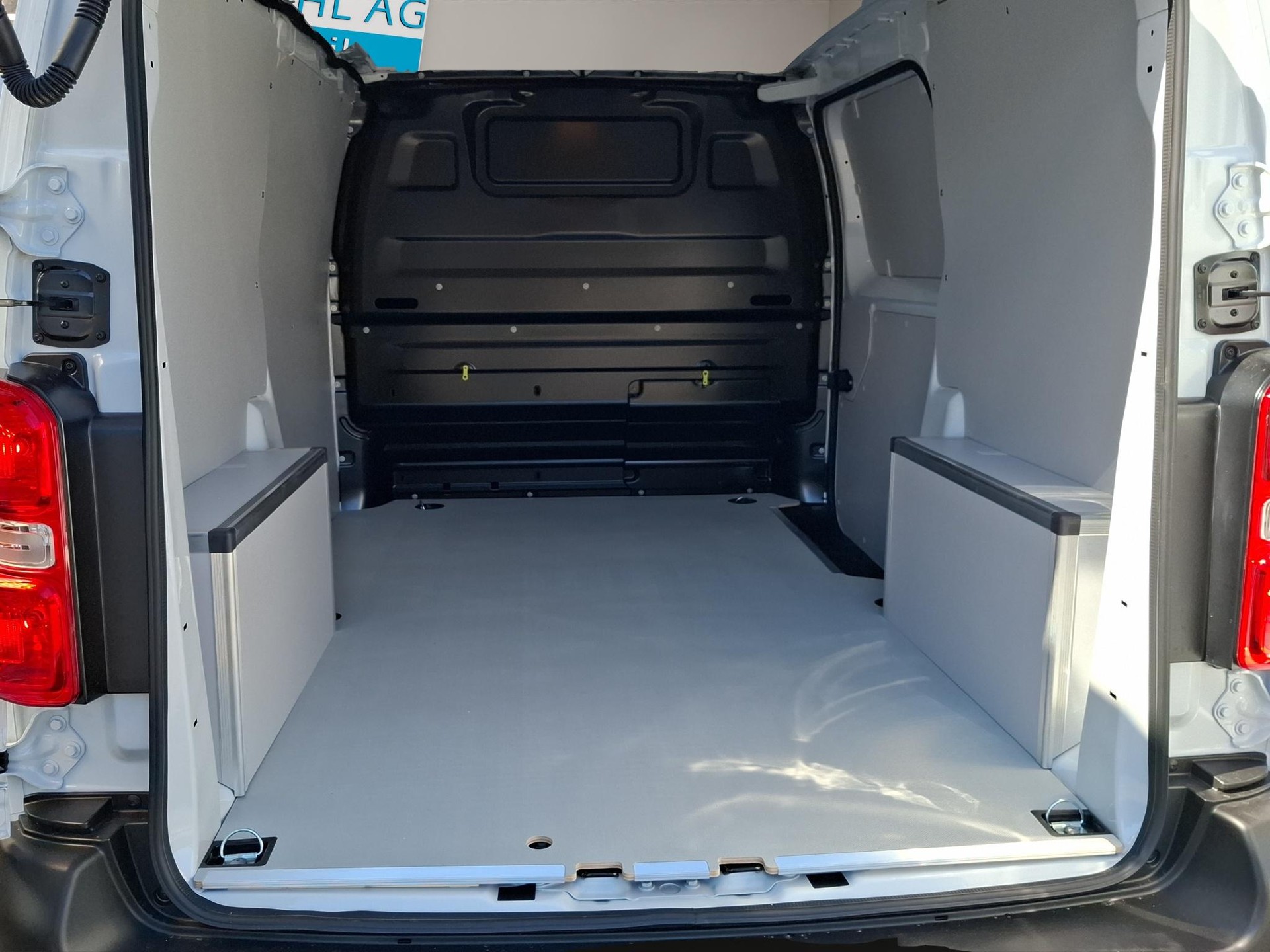 CITROEN Jumpy Kaw. M 2.2 BlueHDi 150 First S/S-image-9