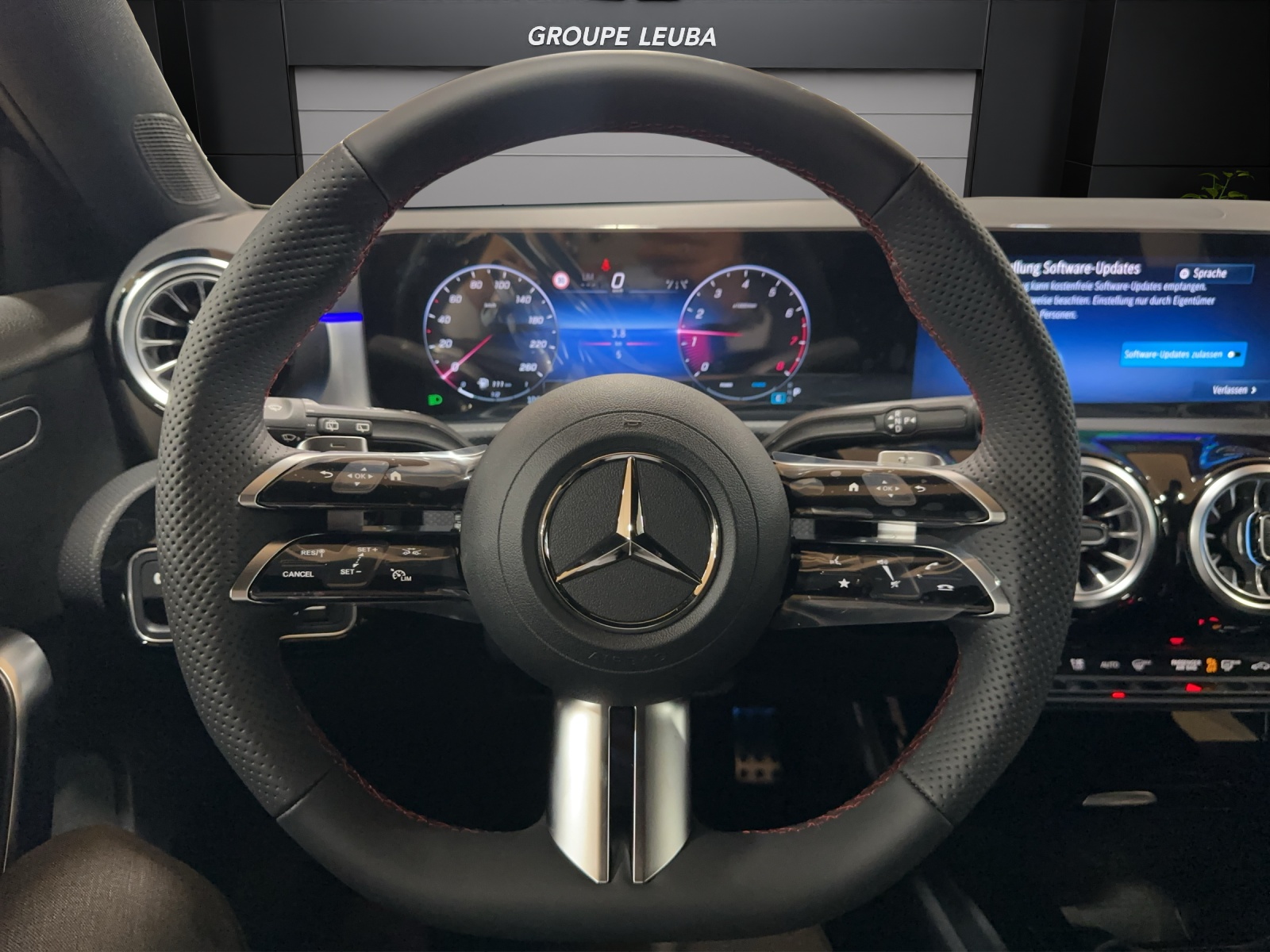 Image MERCEDES-BENZ A-220 A 220 4Matic 8G-DCT