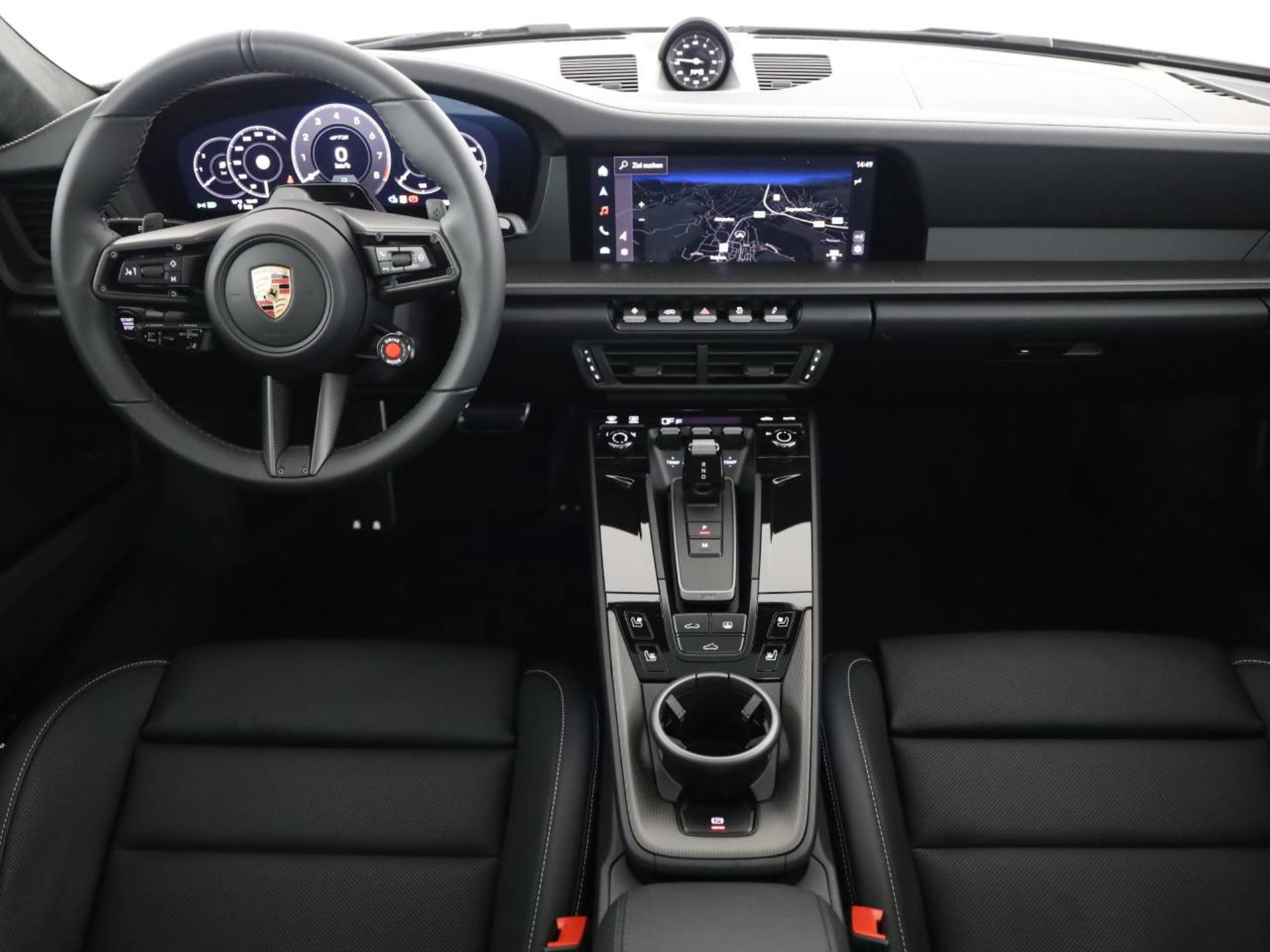 PORSCHE 911 Carrera GTS-image-4