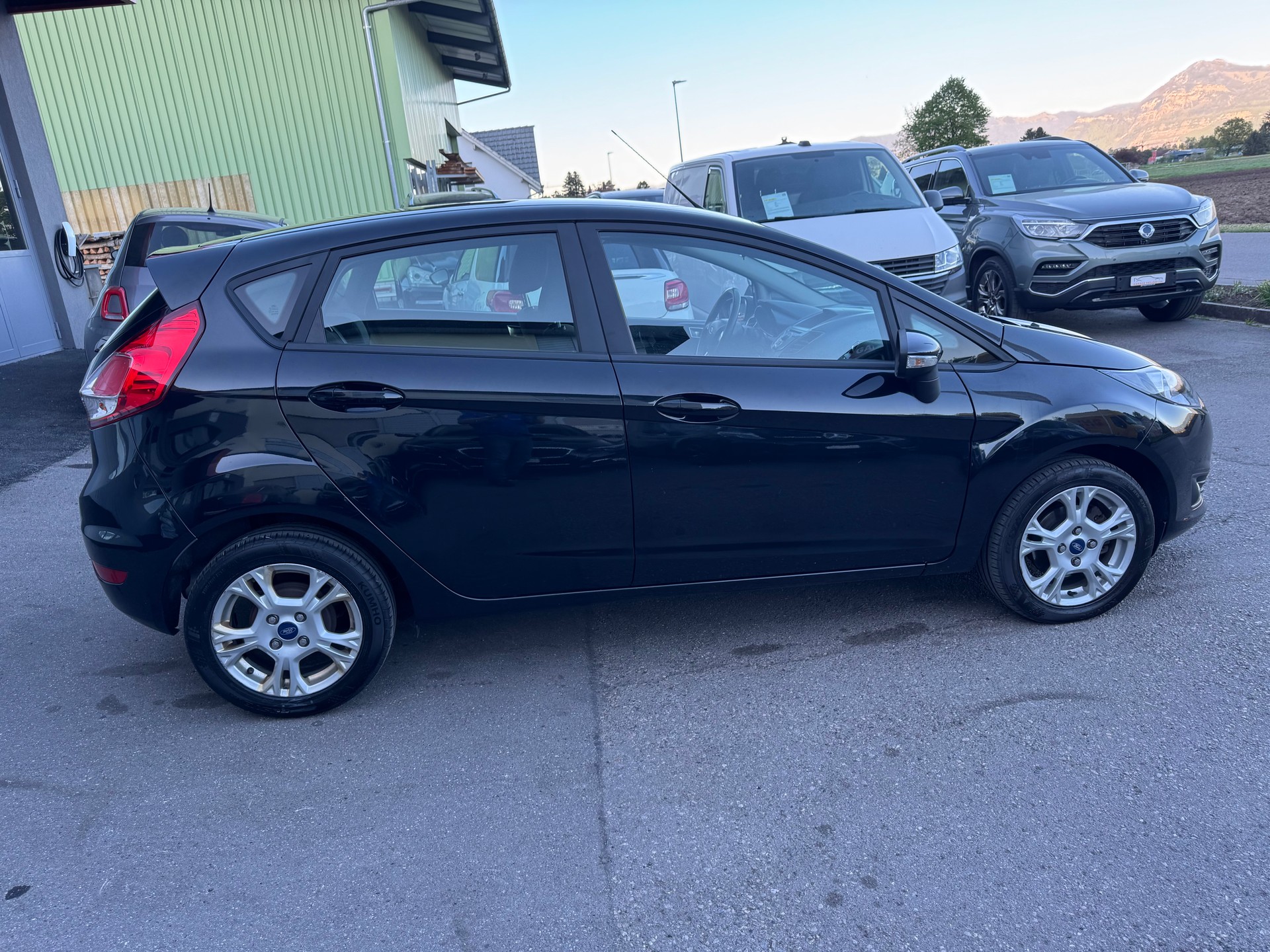 FORD Fiesta 1.0 Titanium-image-9