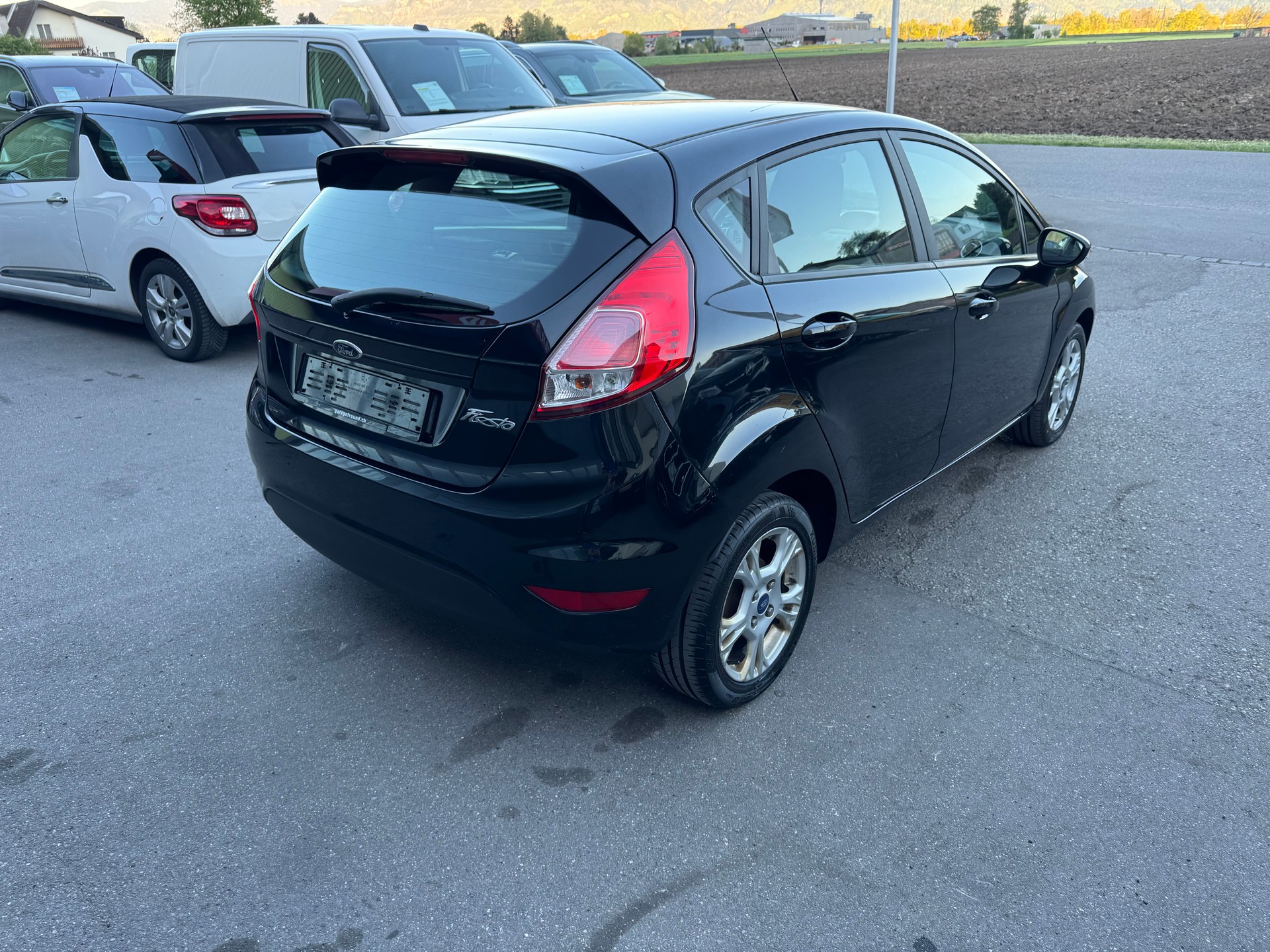FORD Fiesta 1.0 Titanium-image-8