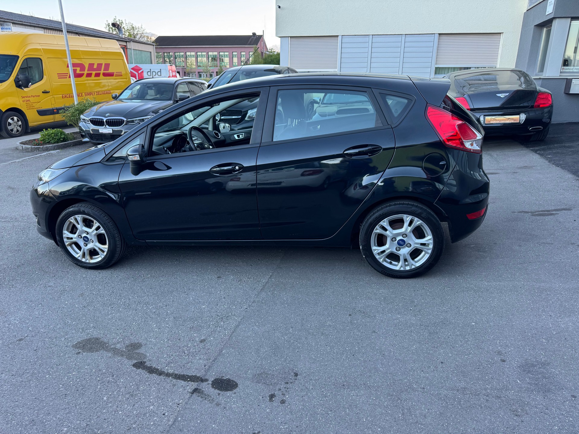 FORD Fiesta 1.0 Titanium-image-5
