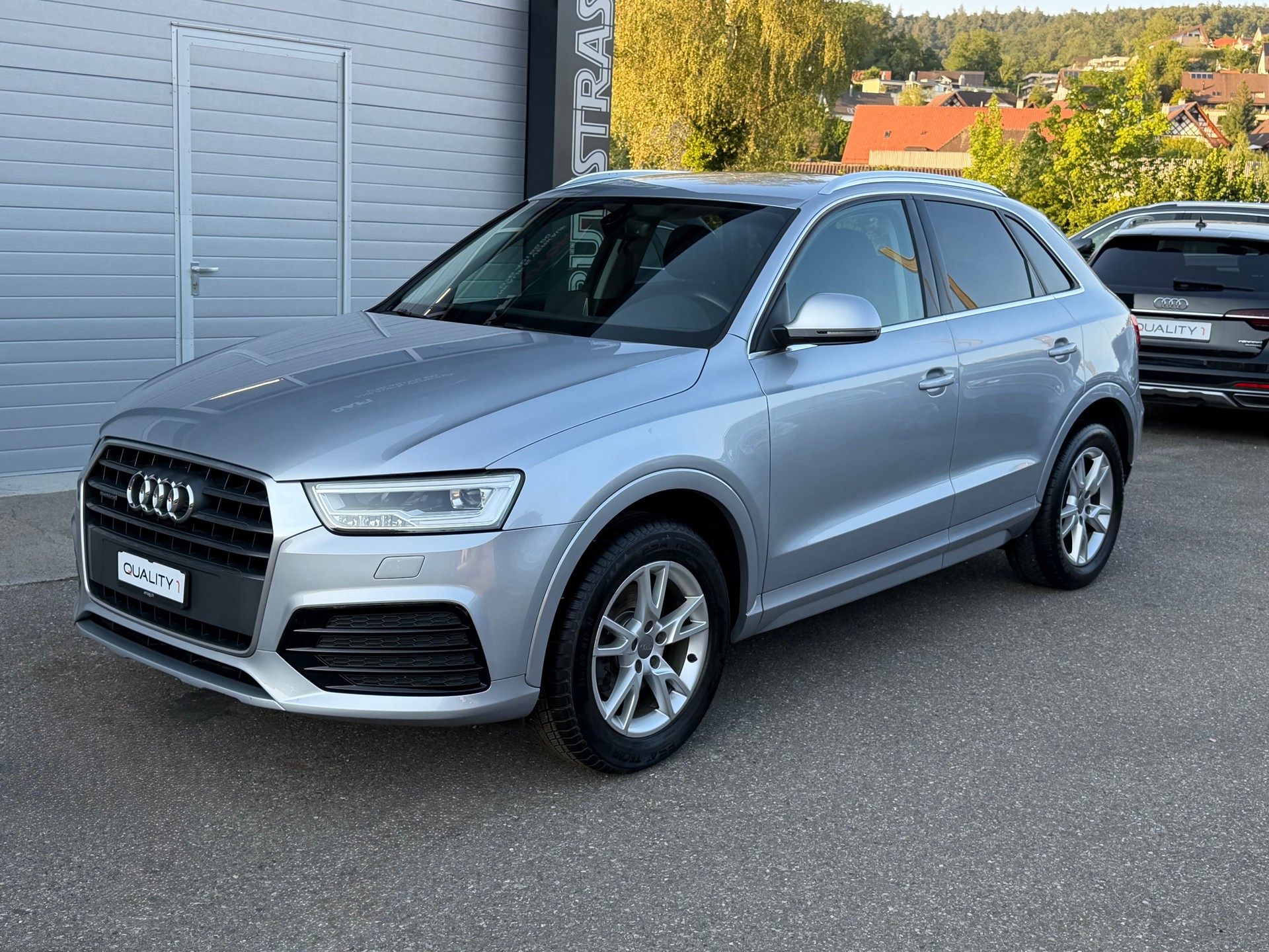 AUDI Q3 2.0 TDI sport quattro S-tronic