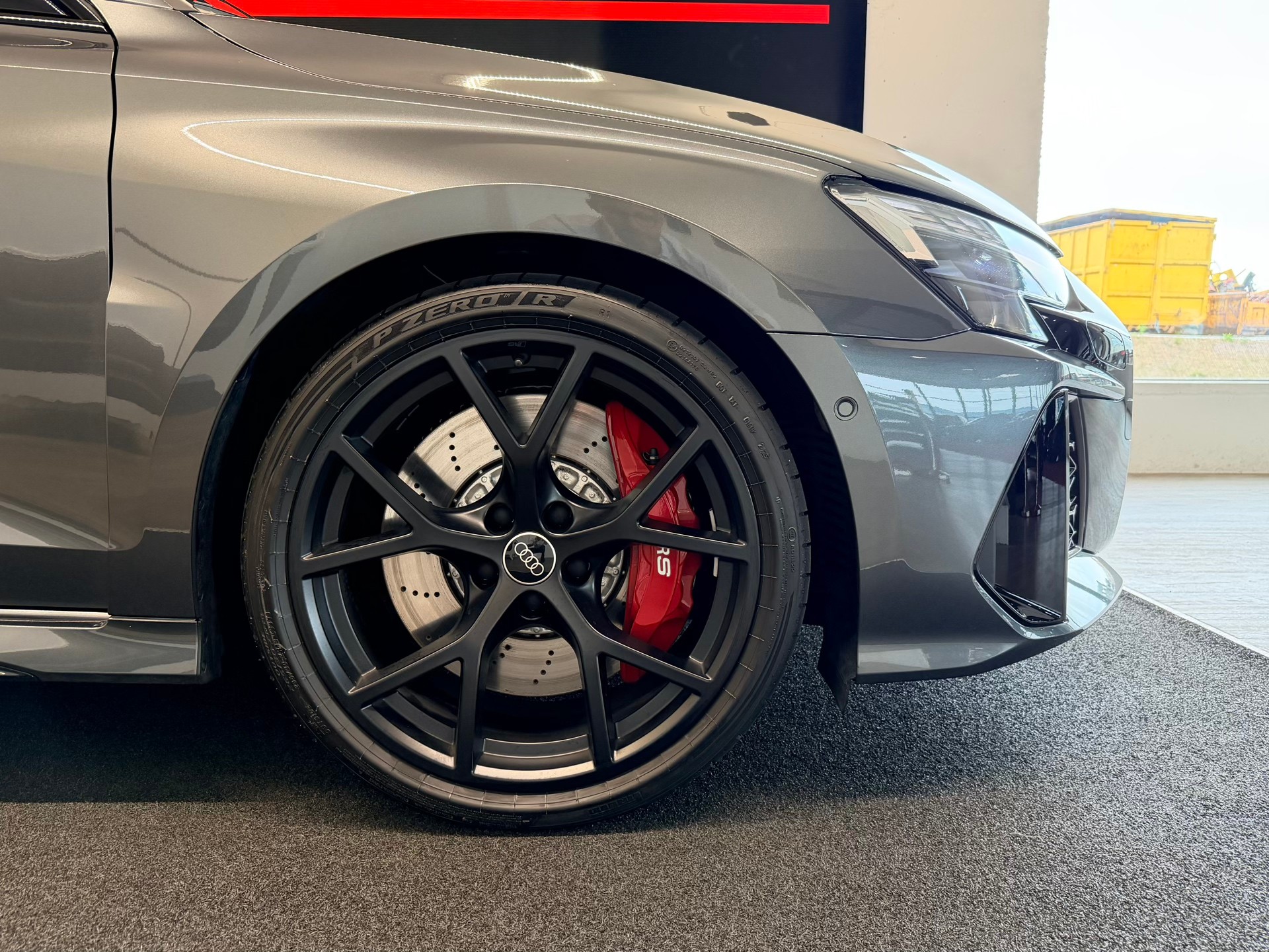 AUDI RS3 Sportback 2.5 TSI quattro S-tronic-image-5