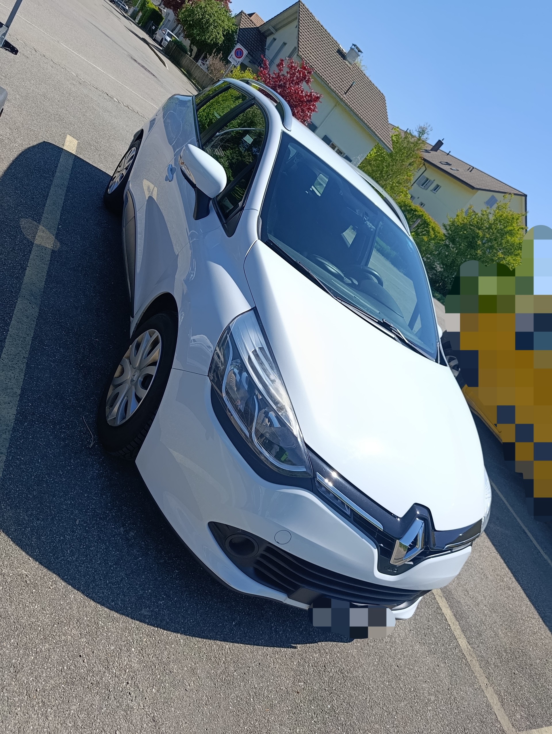 RENAULT Renault Clio Grandtour 1.5 dCi – Frisch MFK 03/2026, 1. Hand, Zahnriemen neu-image-0