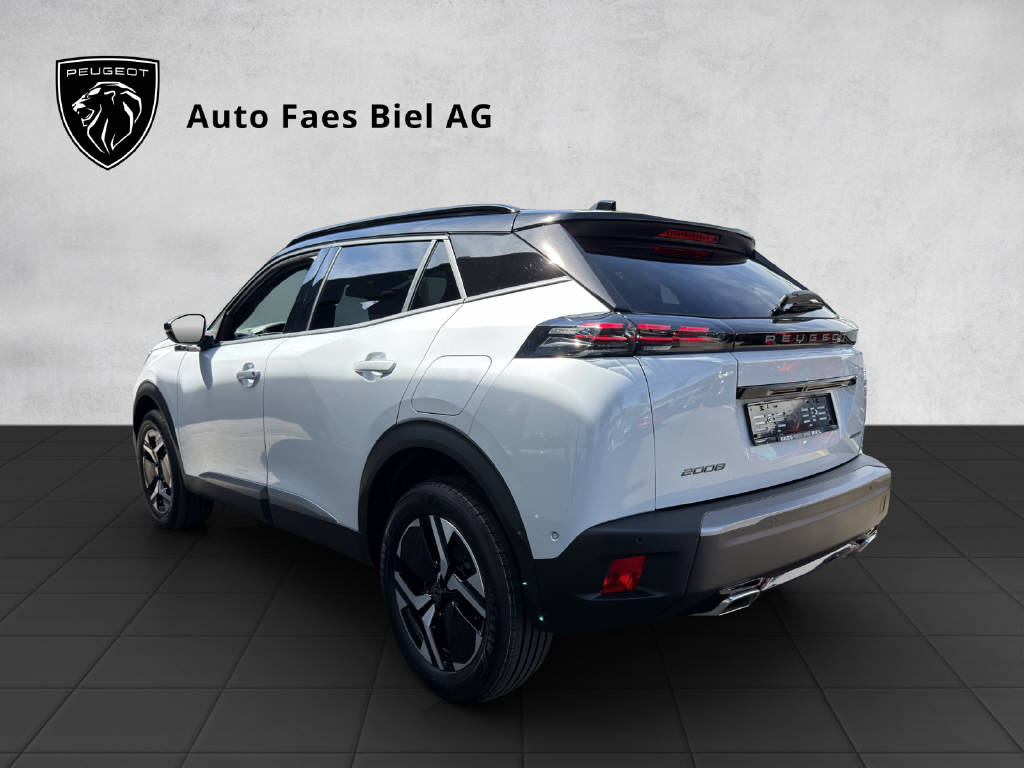 PEUGEOT 2008 1.2 Hybrid 145 GT-image-3
