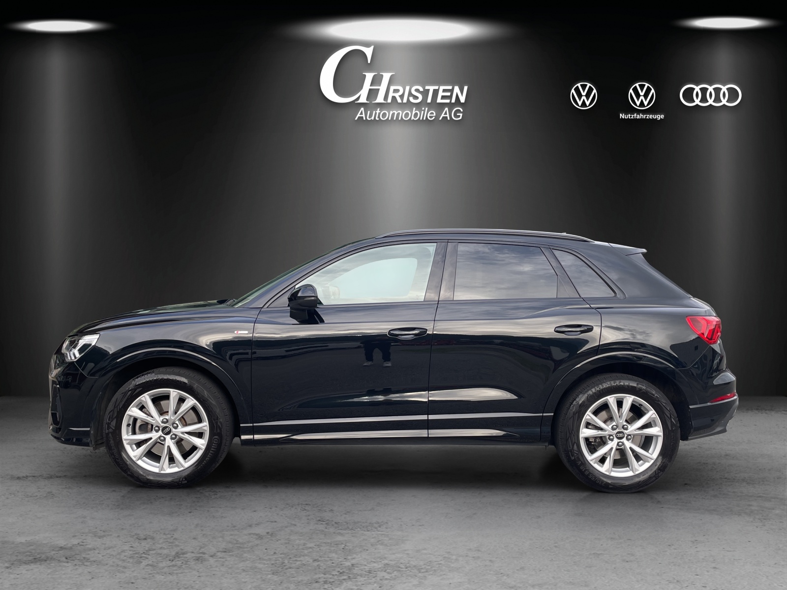 AUDI Q3 Sportback 40 TFSI S line quattro S-tronic-image-1