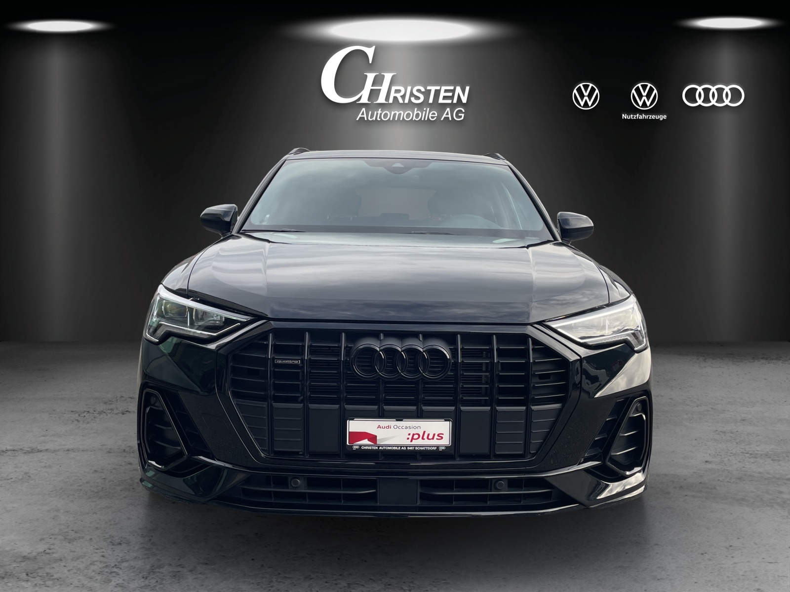 AUDI Q3 40 TFSI S line quattro S-tronic-image-2
