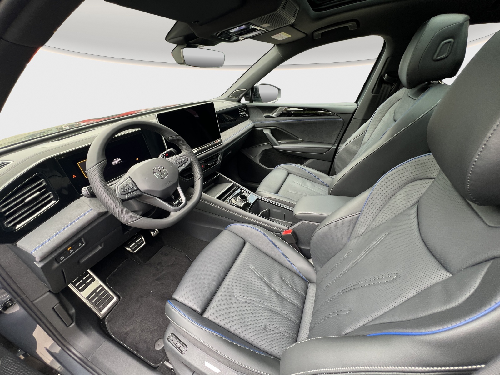 VW Tiguan 2.0 TSI DSG R-Line Plus 4Motion-image-8