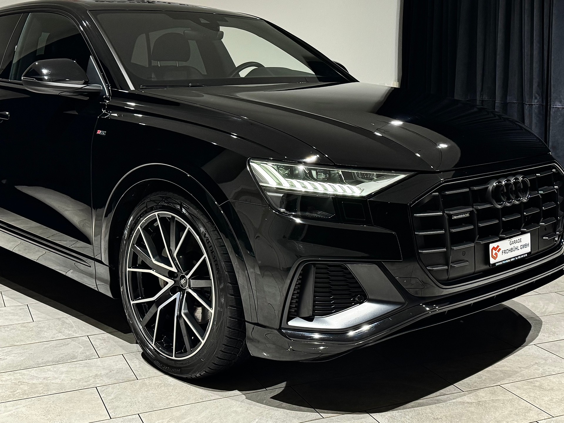 AUDI Q8 50 TDI Black Edition quattro tiptronic | 1.Hand |-image-12