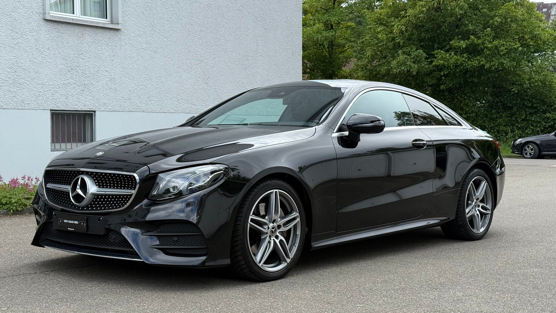 MERCEDES-BENZ E 200 Coupé AMG Line 9G-Tronic-image-1