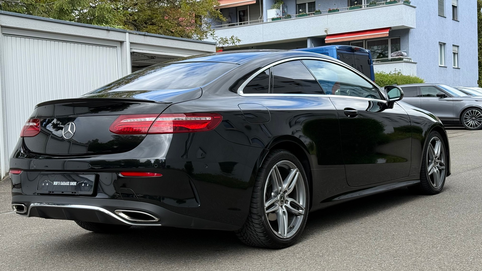 MERCEDES-BENZ E 200 Coupé AMG Line 9G-Tronic-image-7