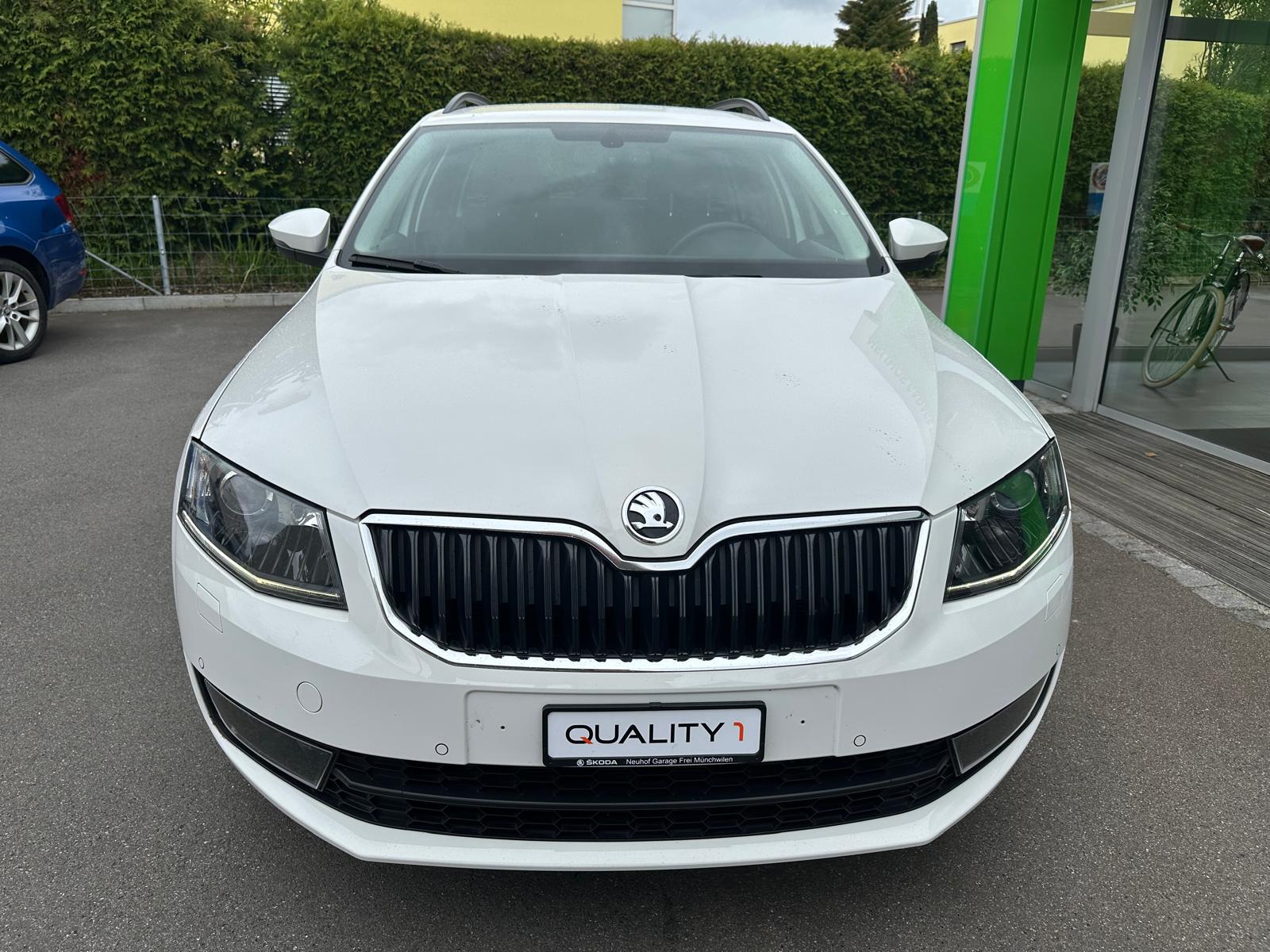 SKODA Octavia 2.0 TDI Style 4x4 DSG-showroom-element-1