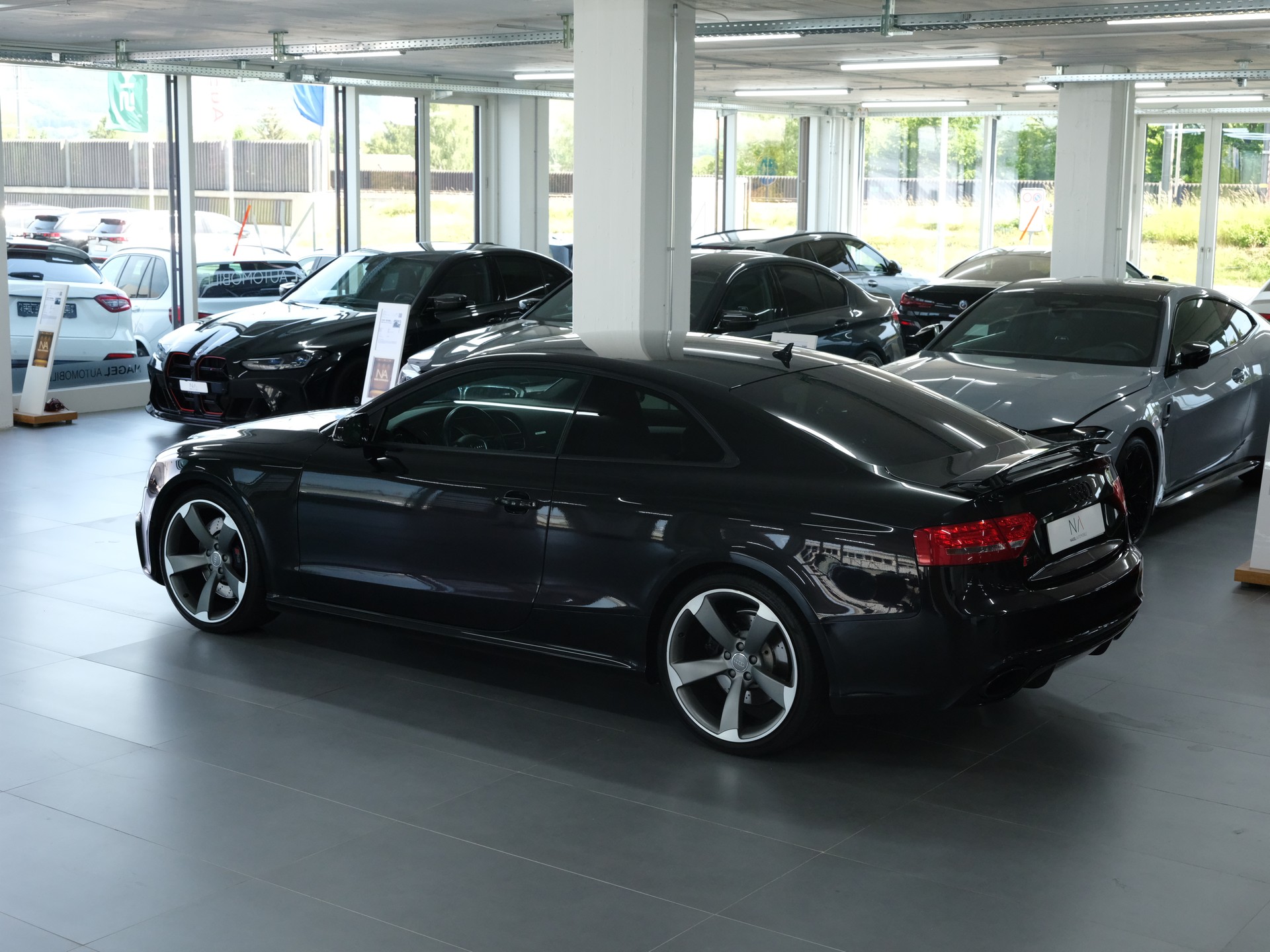 AUDI RS5 Coupé 4.2 FSI quattro S-tronic *Sportabgassanlage* *Rückfahrkamera* *RS Performance*-image-17