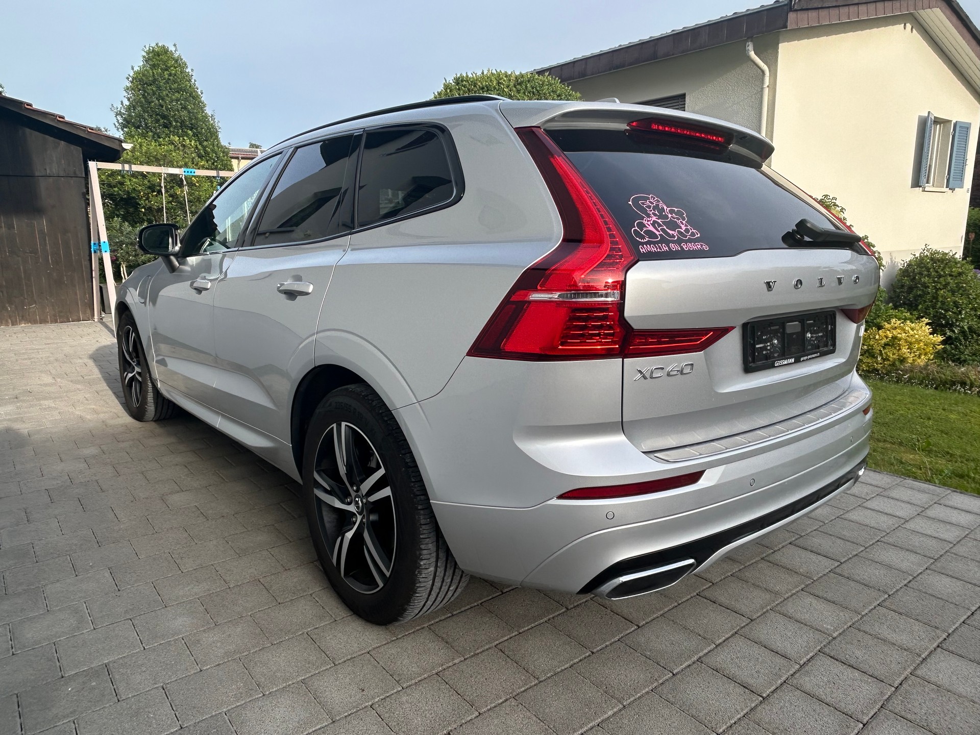 VOLVO 2.0 T6 TE R-Design eAWD-image-3