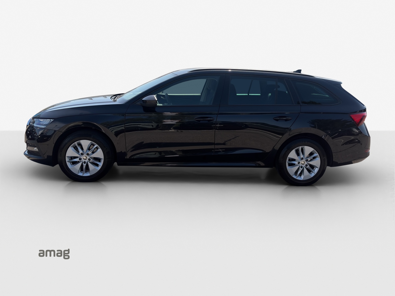 SKODA Octavia Combi 2.0 TDI DSG Ambition 4x4-showroom-element-1