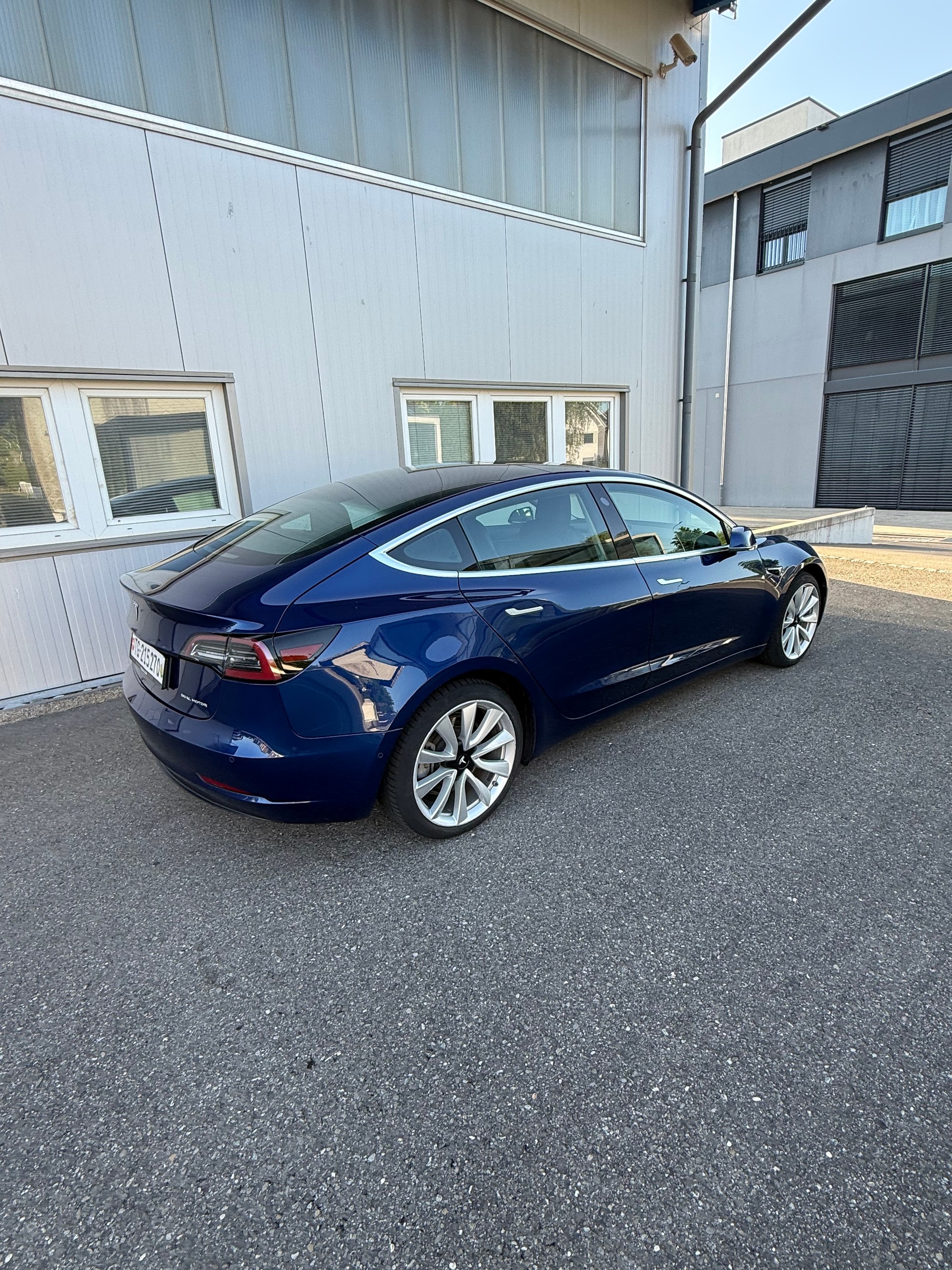 TESLA Long Range D-image-8