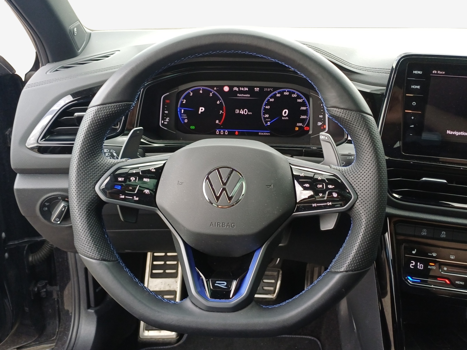 VW T-Roc 2.0 TSI R DSG 4Motion-image-9