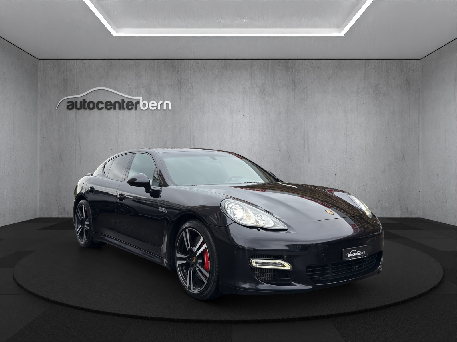 PORSCHE Panamera Turbo 4.8 PDK-image-0