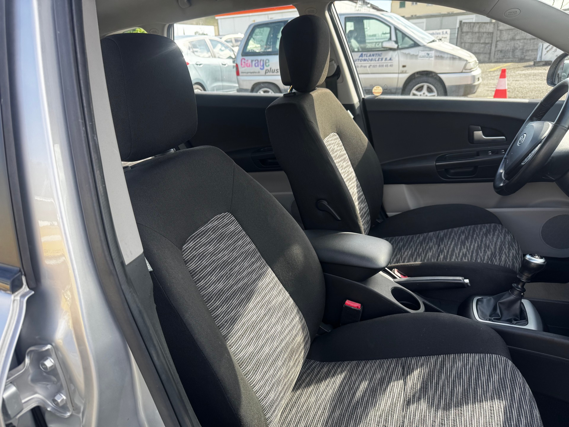 KIA Cee'd 1.6 16V Style-image-11