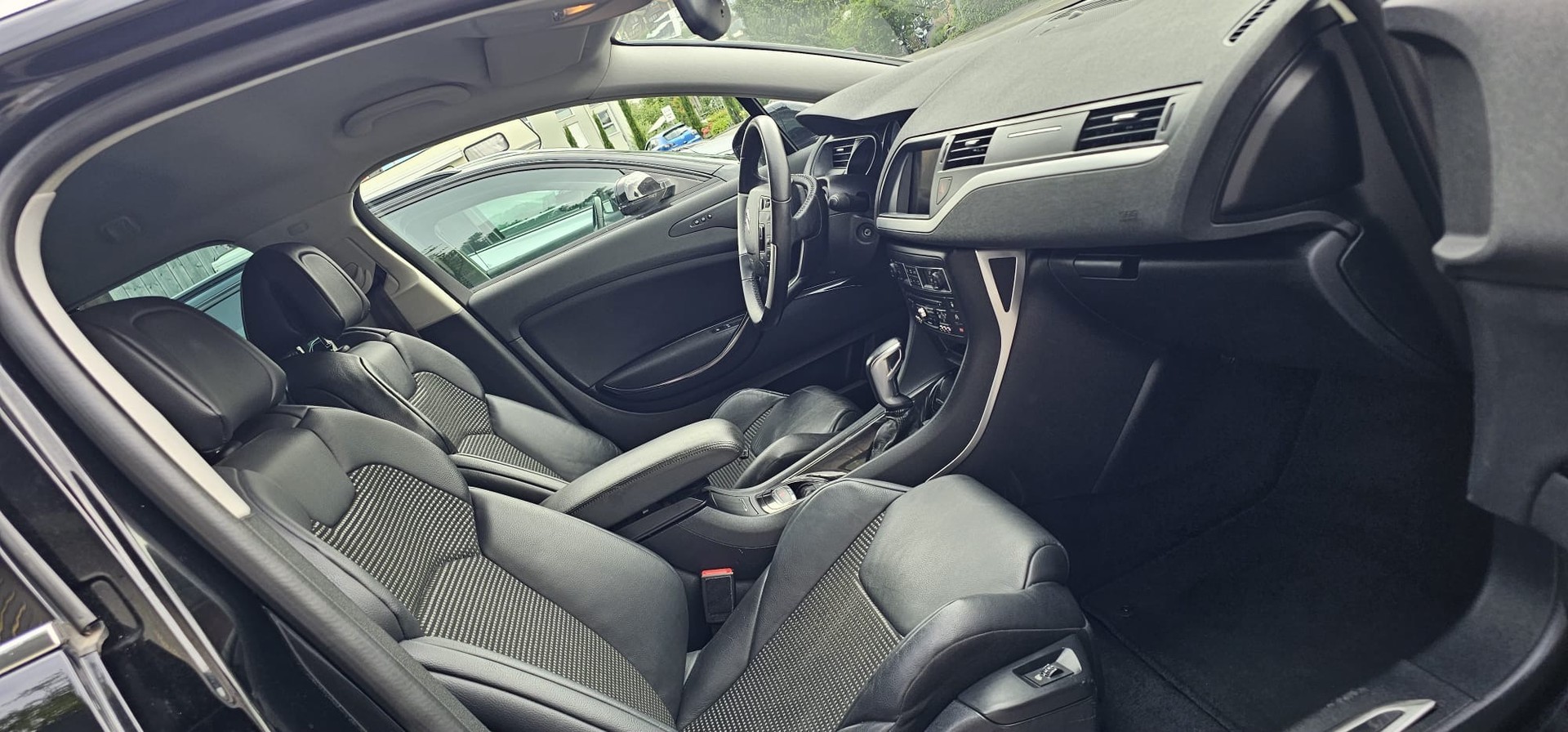 CITROEN C5 Tourer 2.0 HDi Séduction Automatic-image-10