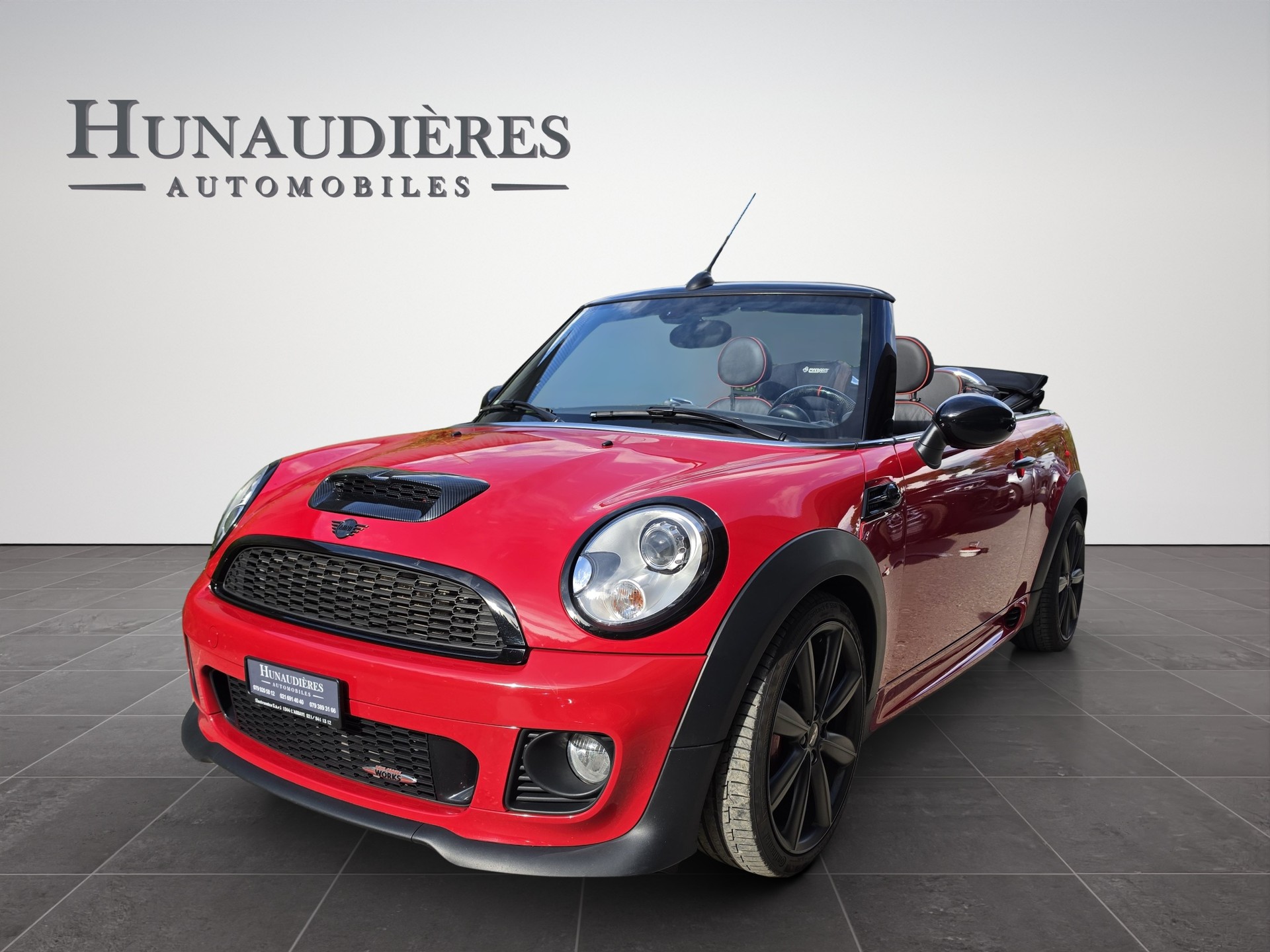 MINI Cooper John Cooper Works Cabriolet-image-0