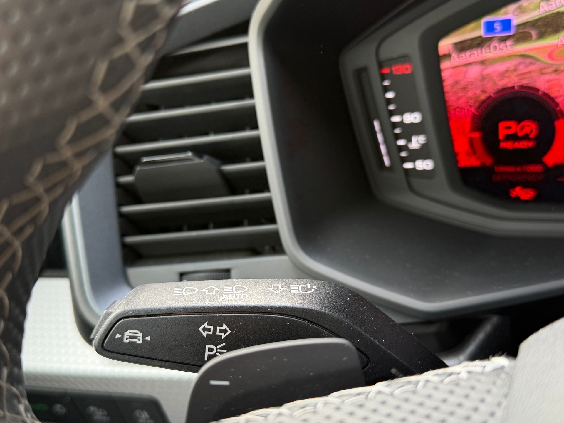 AUDI A1 Sportback 30 TFSI S Line Attraction S-tronic-image-13