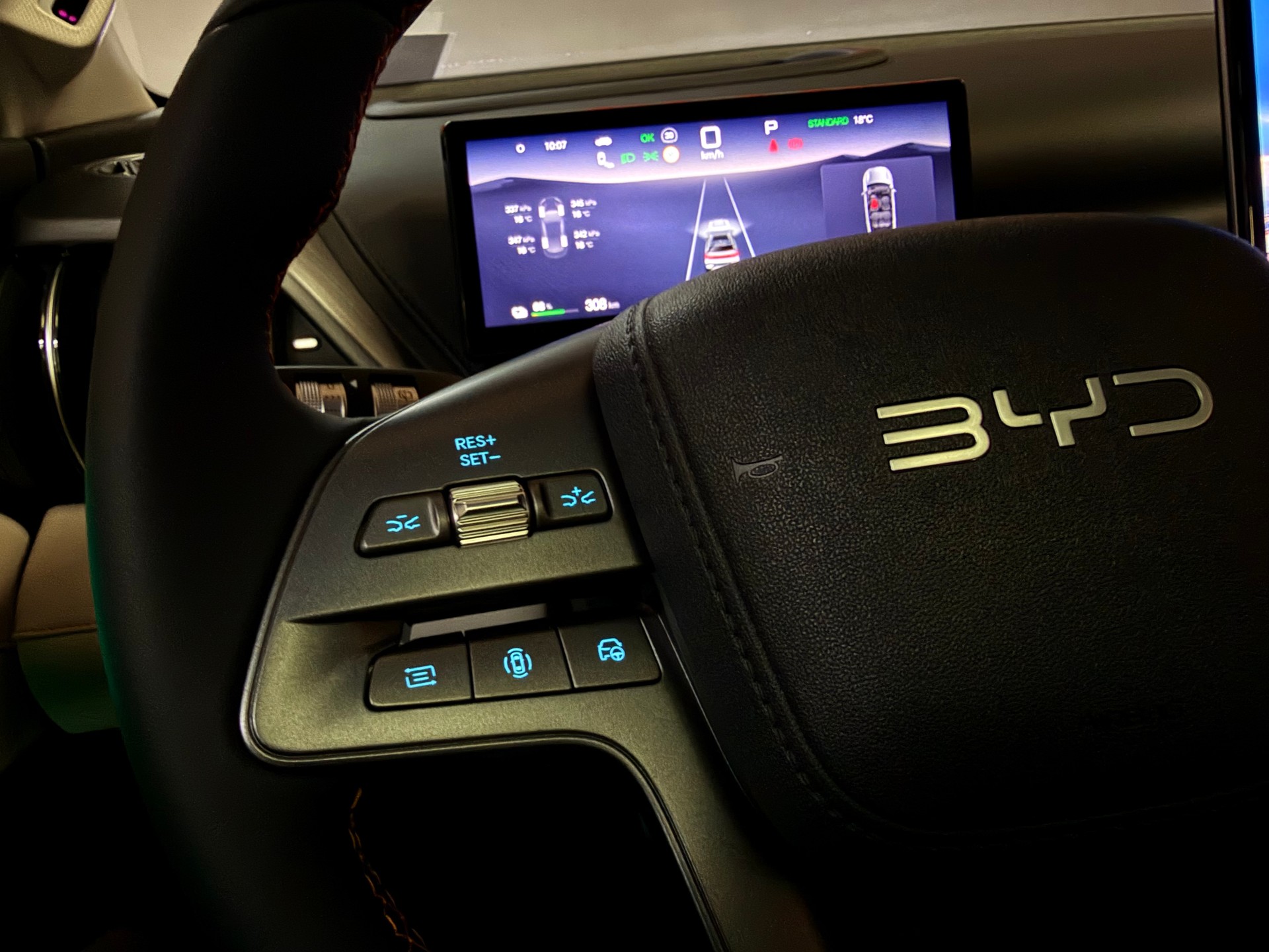 BYD Atto 3 EVO 74.8 kWh Excellence AWD-image-26