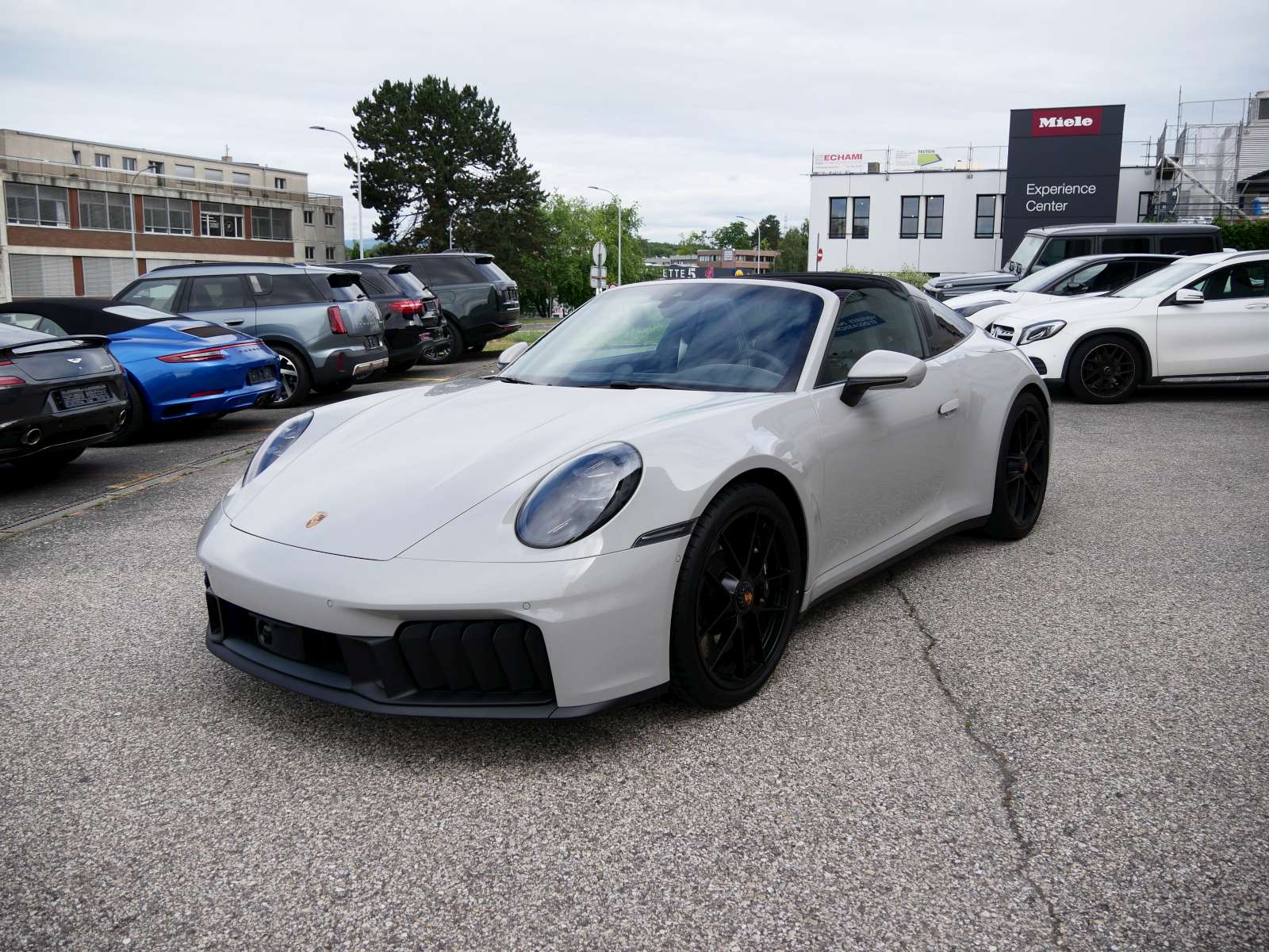 PORSCHE 911 Targa 4 GTS PDK-image-0