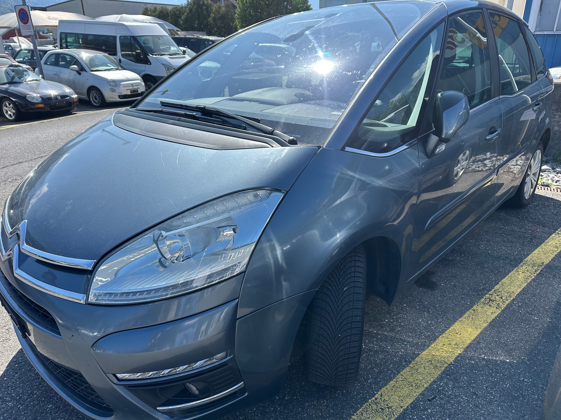 CITROEN C4 Picasso 1.6 HDI 16V Séduction-image-1