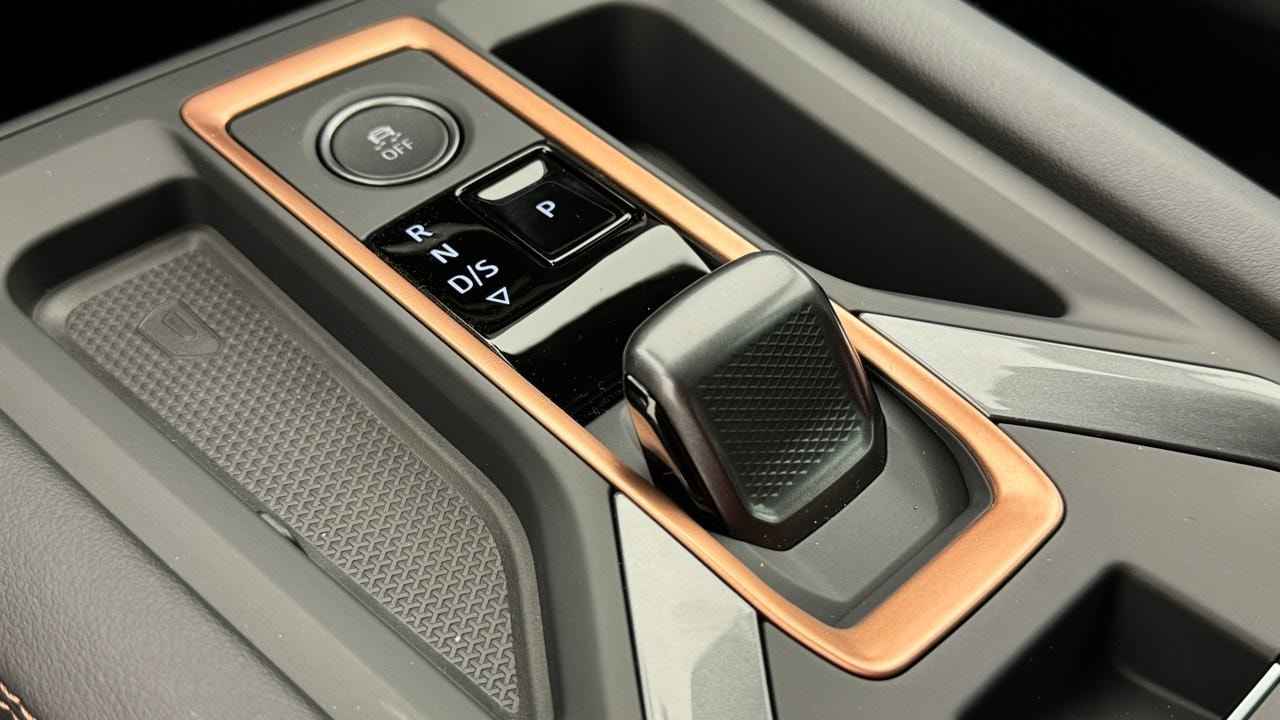 CUPRA LEON ST 2.0 TSI VZ Black Edition-image-10