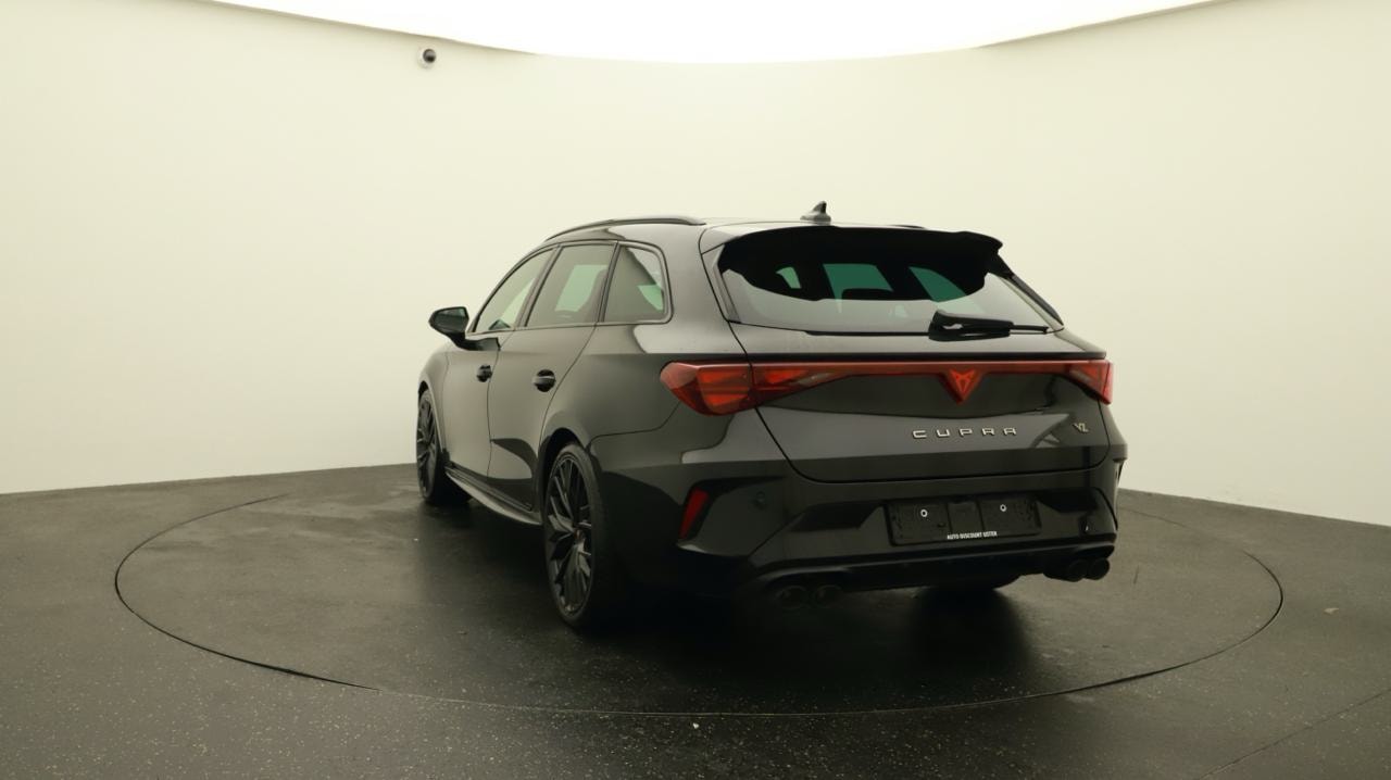 CUPRA LEON ST 2.0 TSI VZ Black Edition-image-3