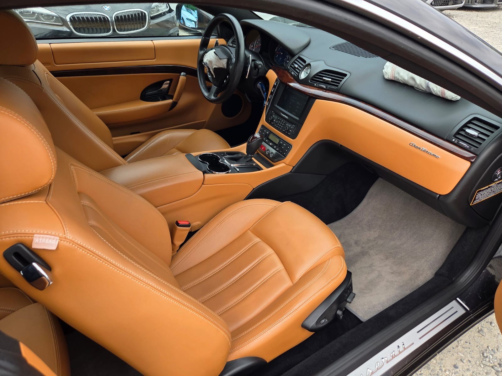 MASERATI GranTurismo Automatica-image-11