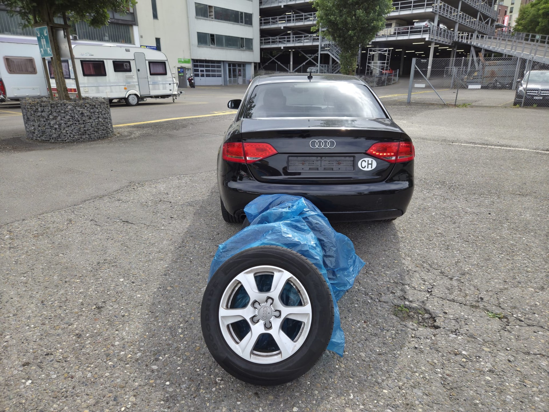 AUDI A4 Limousine 2.0 TFSI-image-12