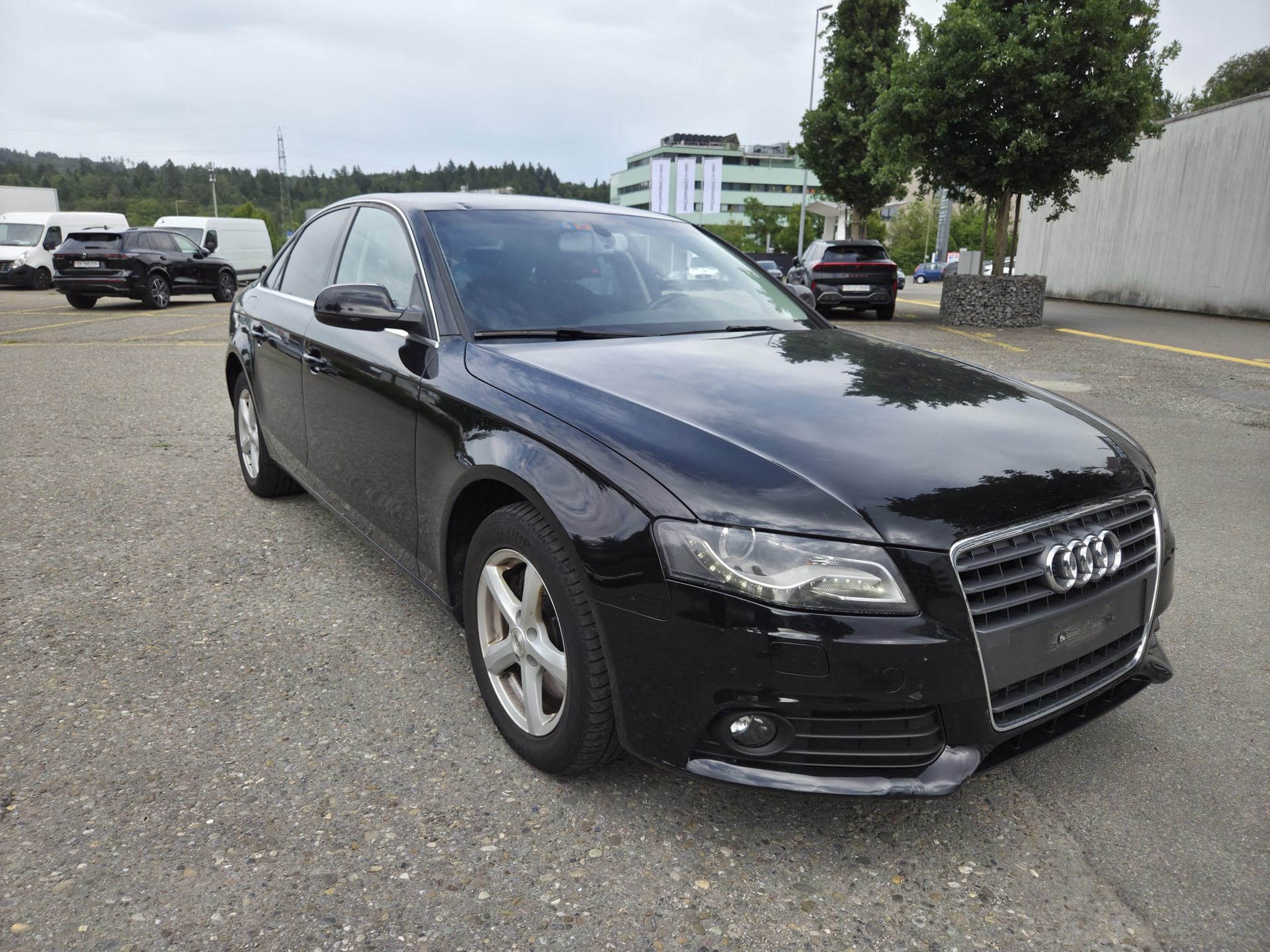 AUDI A4 Limousine 2.0 TFSI-image-0