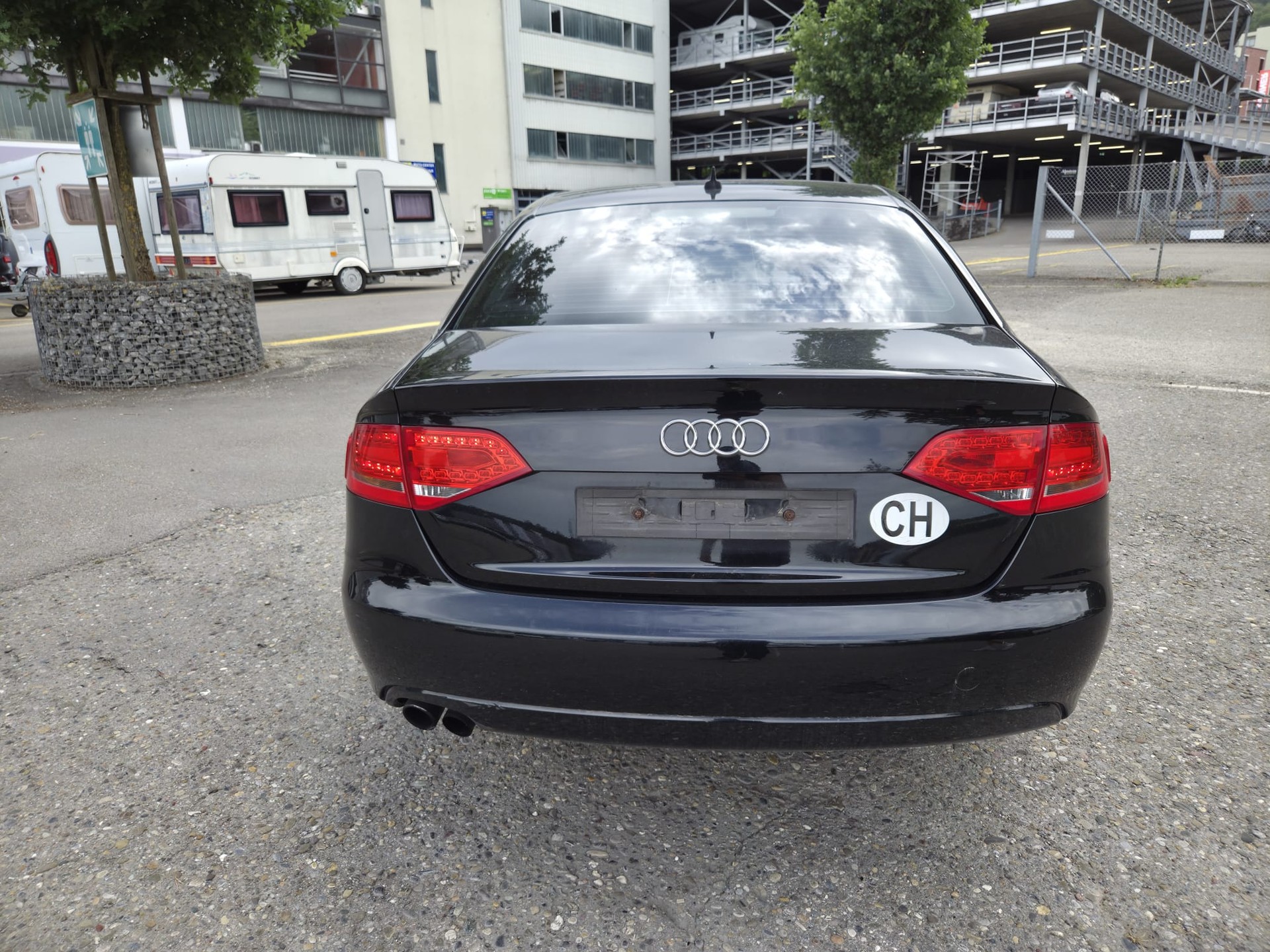 AUDI A4 Limousine 2.0 TFSI-image-3