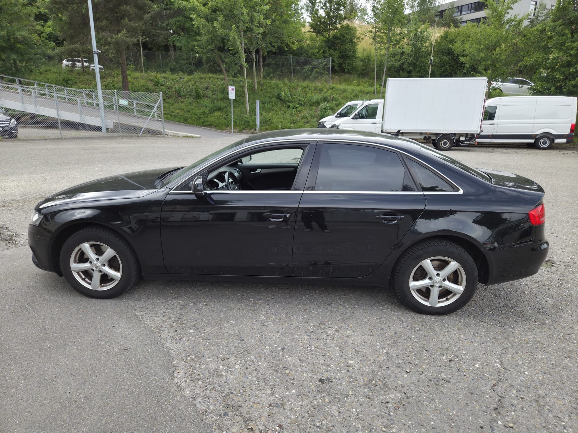 AUDI A4 Limousine 2.0 TFSI-image-6