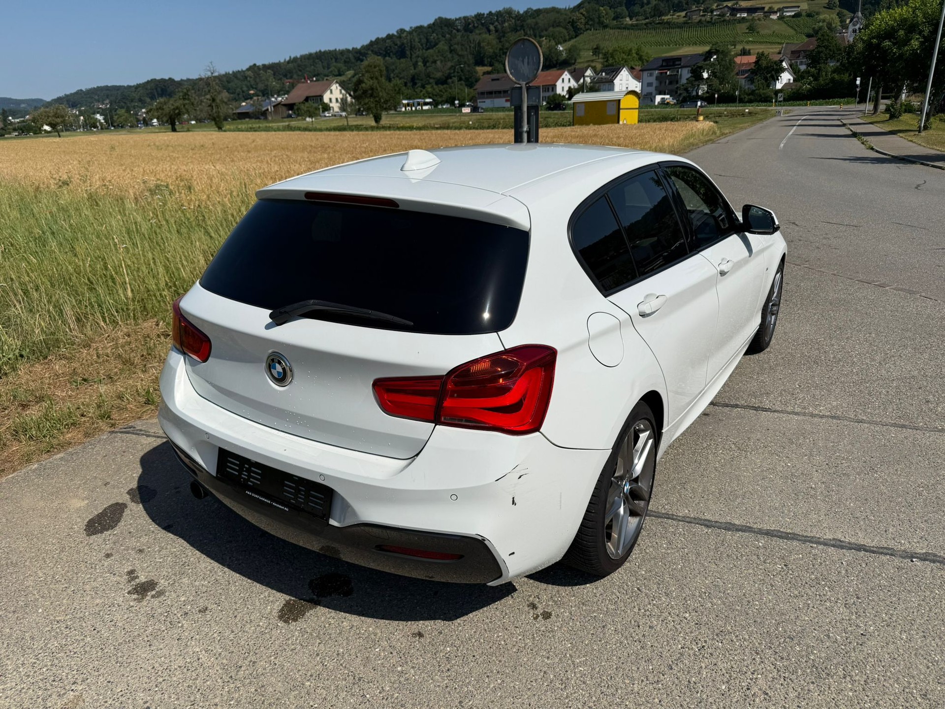 BMW 118i M Sport Steptronic-image-4