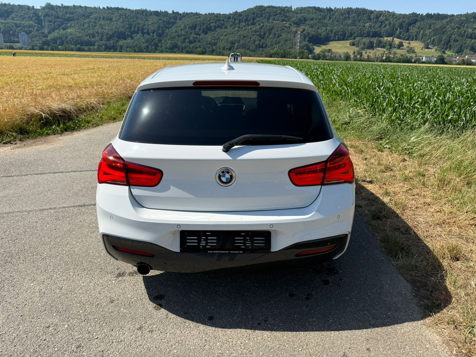 BMW 118i M Sport Steptronic-image-3